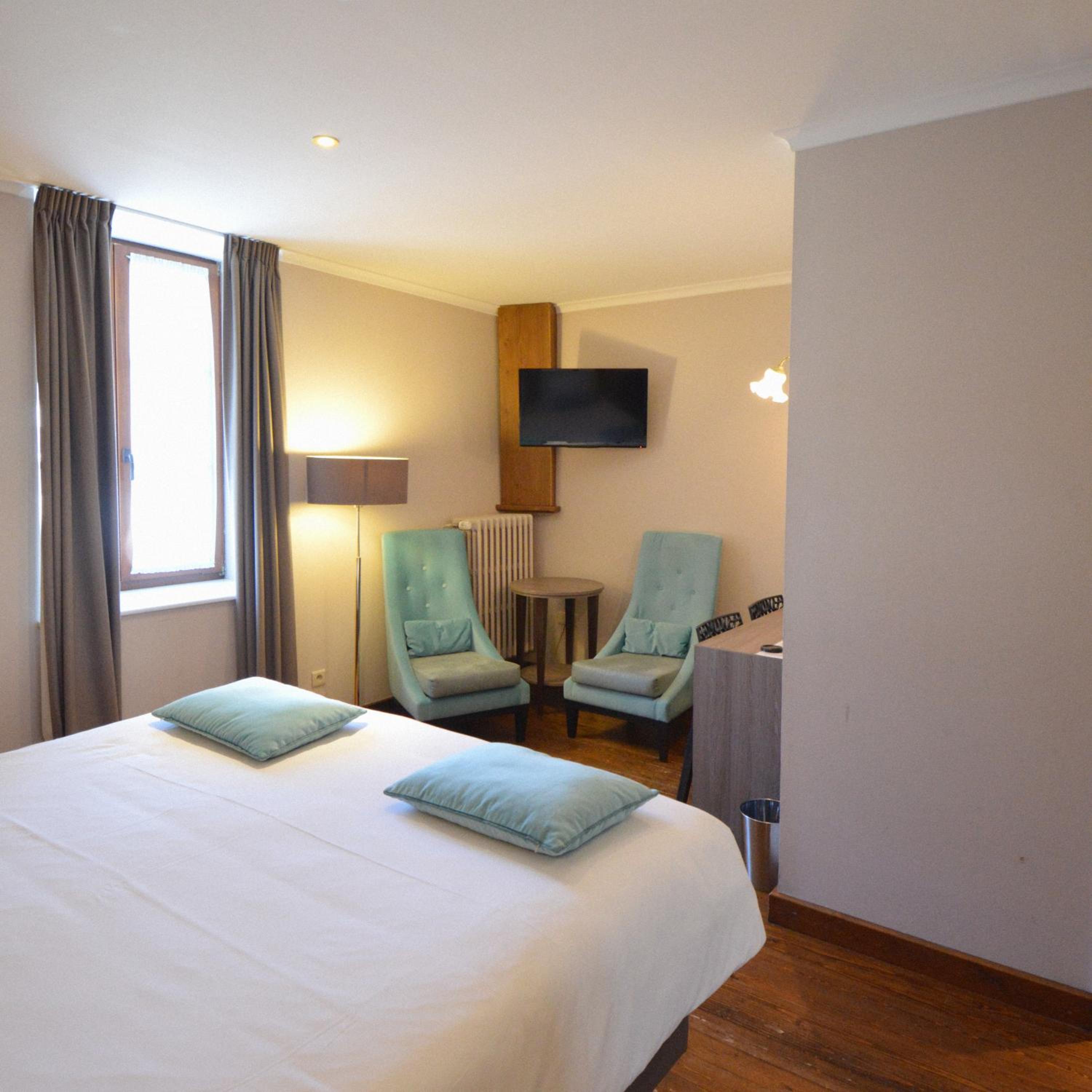 Double Room with River View photo 2