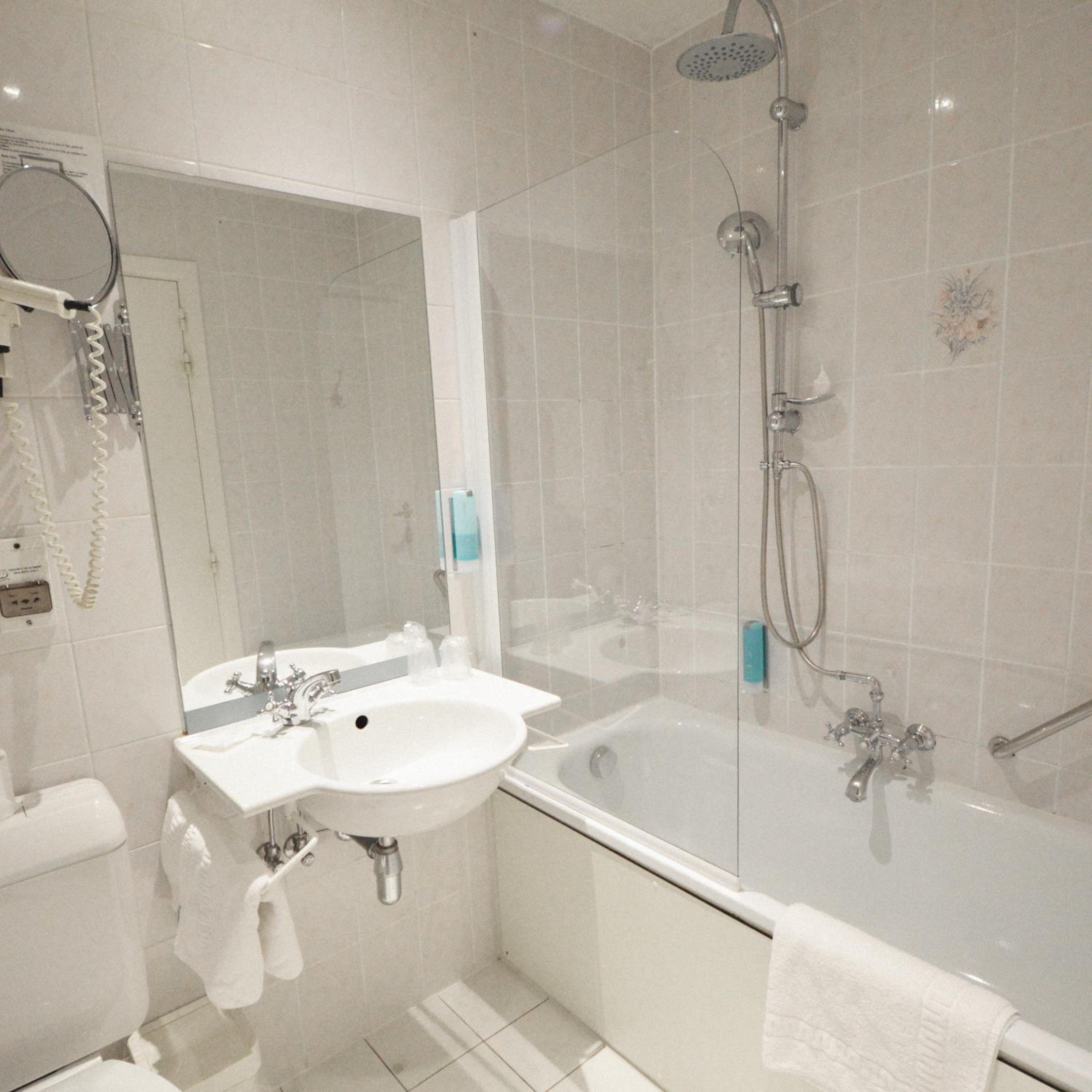 Double Room with River View photo 3
