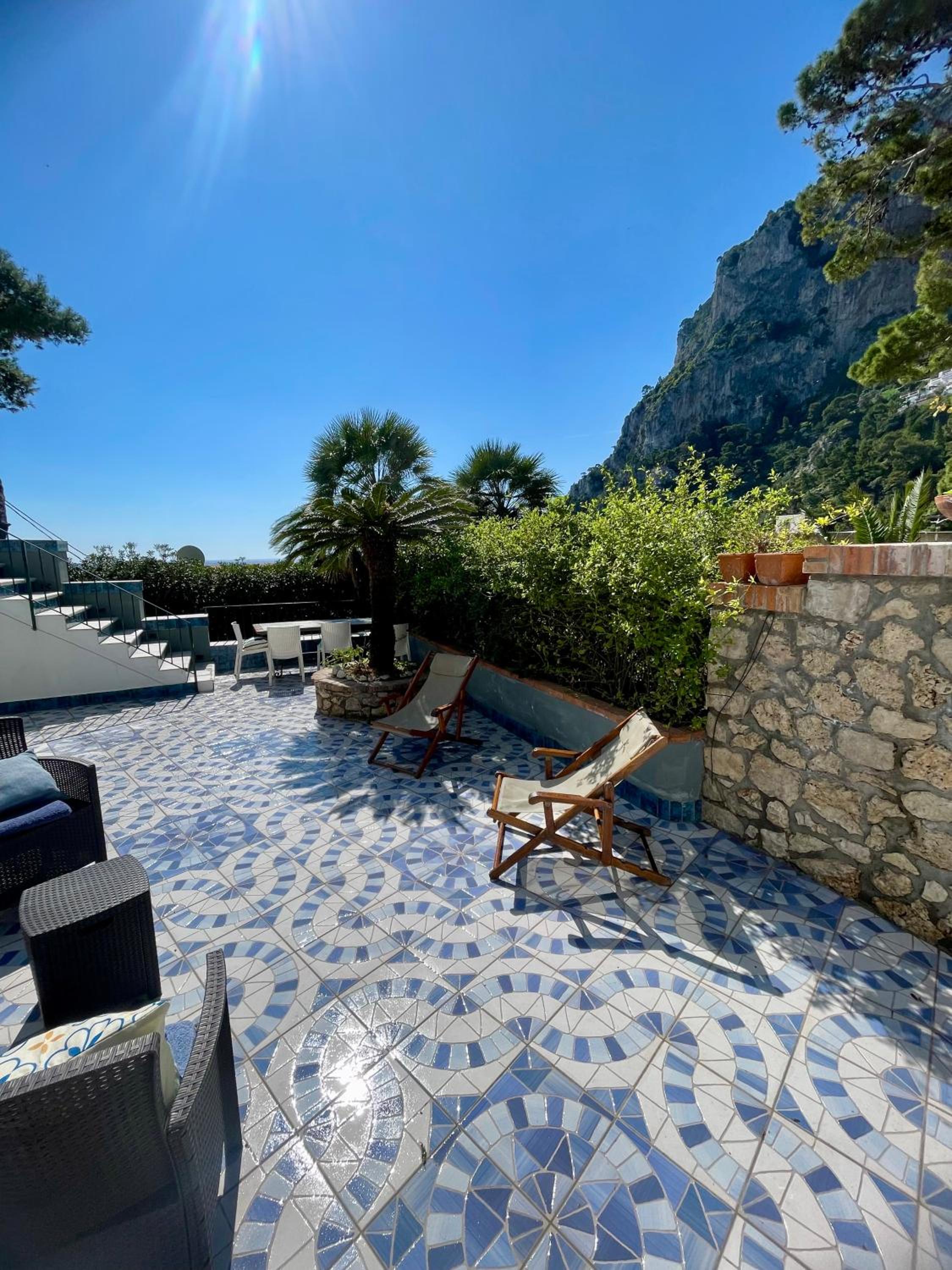 Two-Bedroom Apartment with Terrace and Sea View - Photo 8