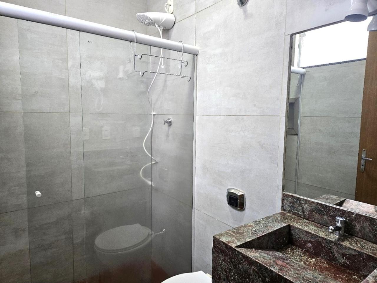 Deluxe King Suite photo 2