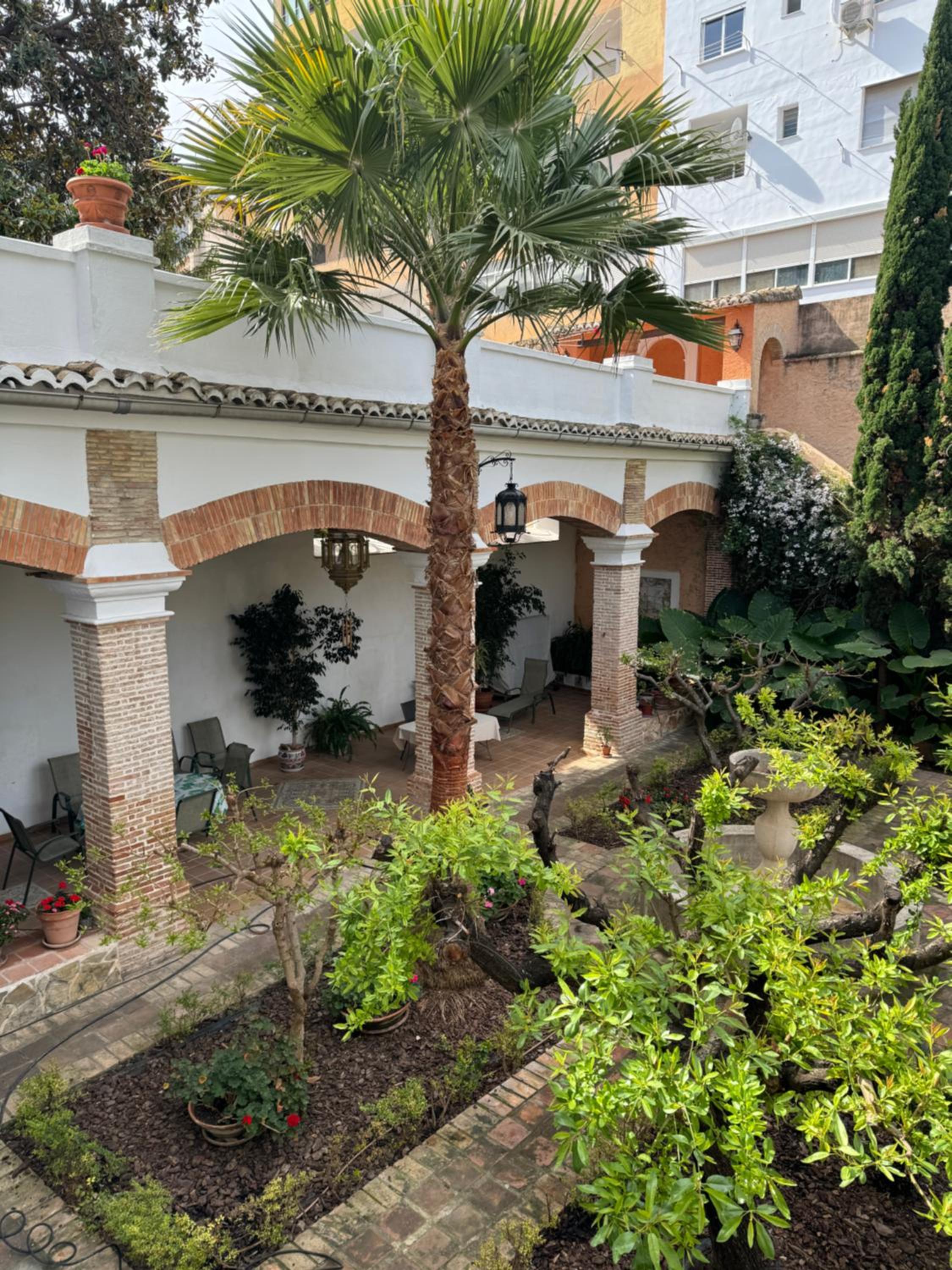 Deluxe Double Room with Balcony photo 3