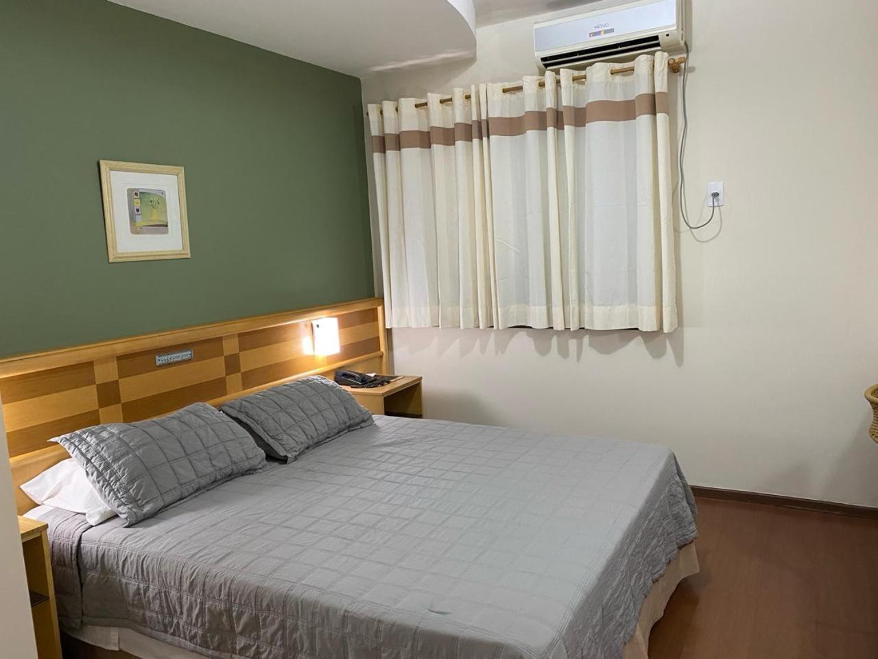 Deluxe Queen Room photo 3