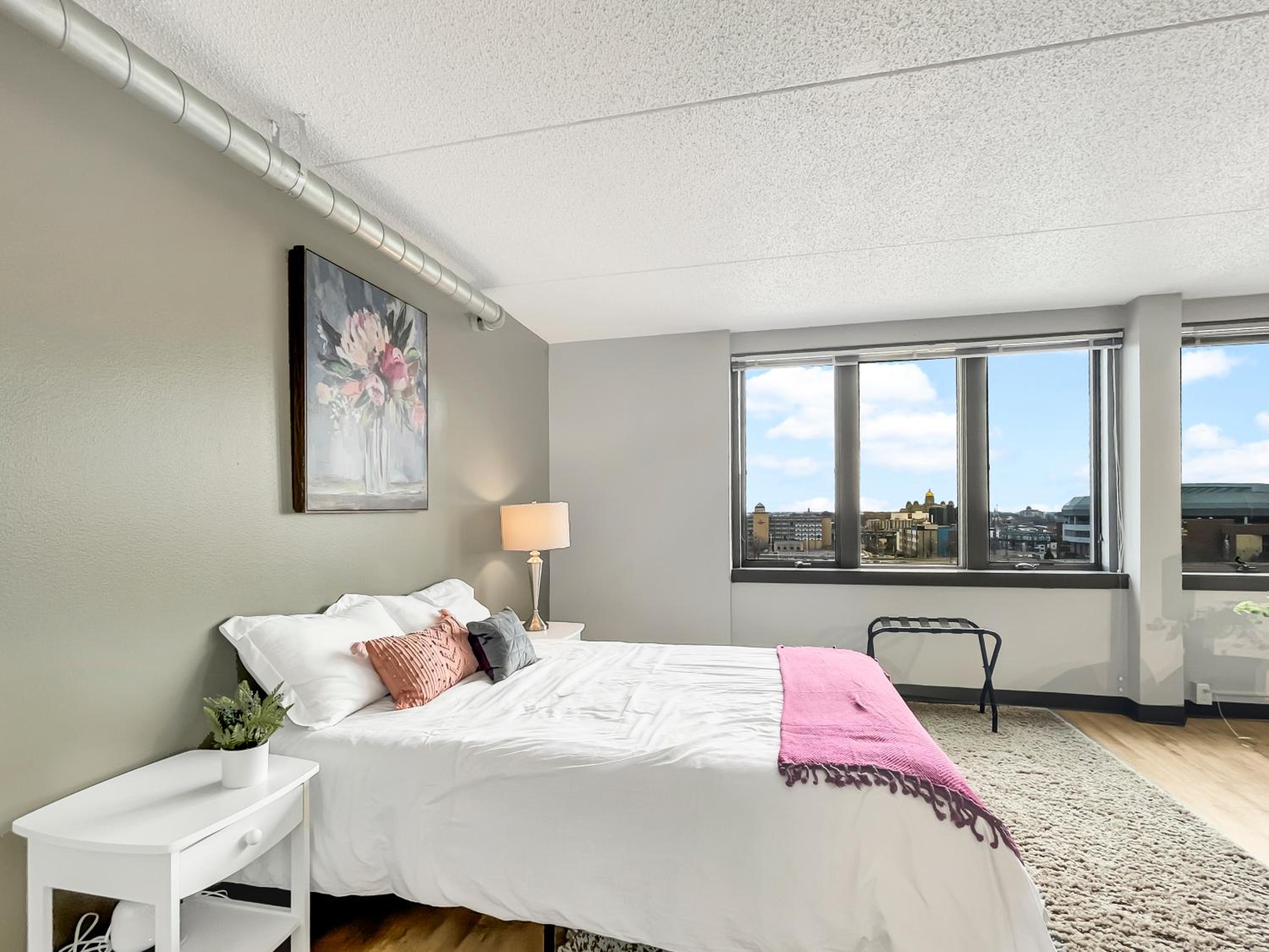 Apartment photo 3