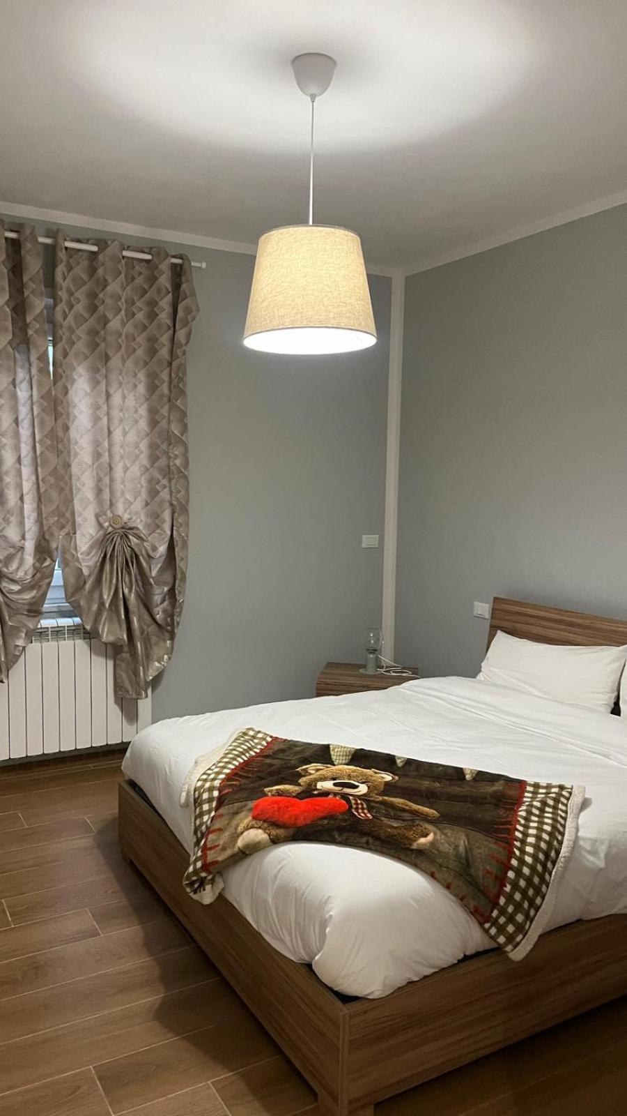 One-Bedroom House photo 1