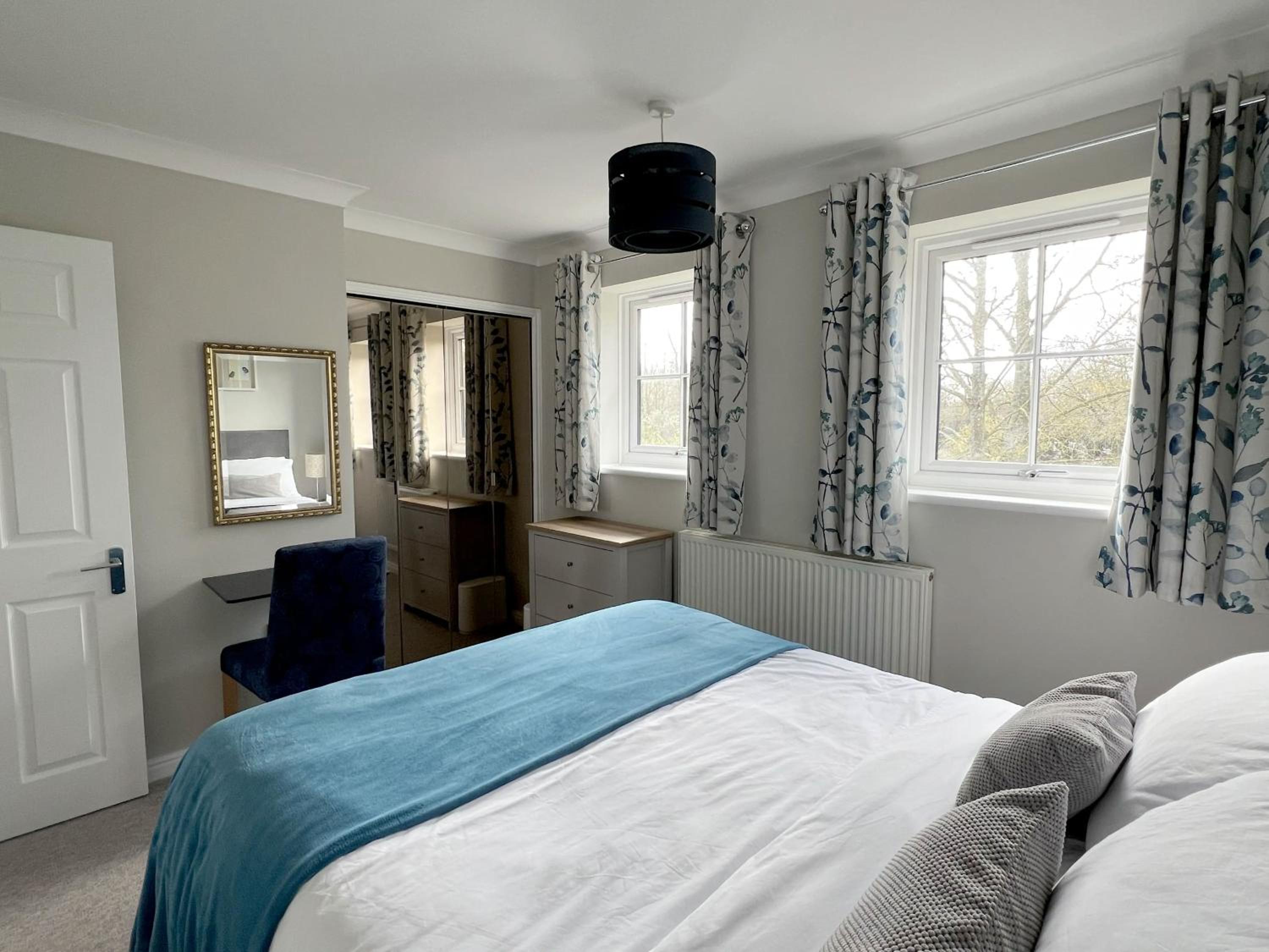 Two-Bedroom House photo 1
