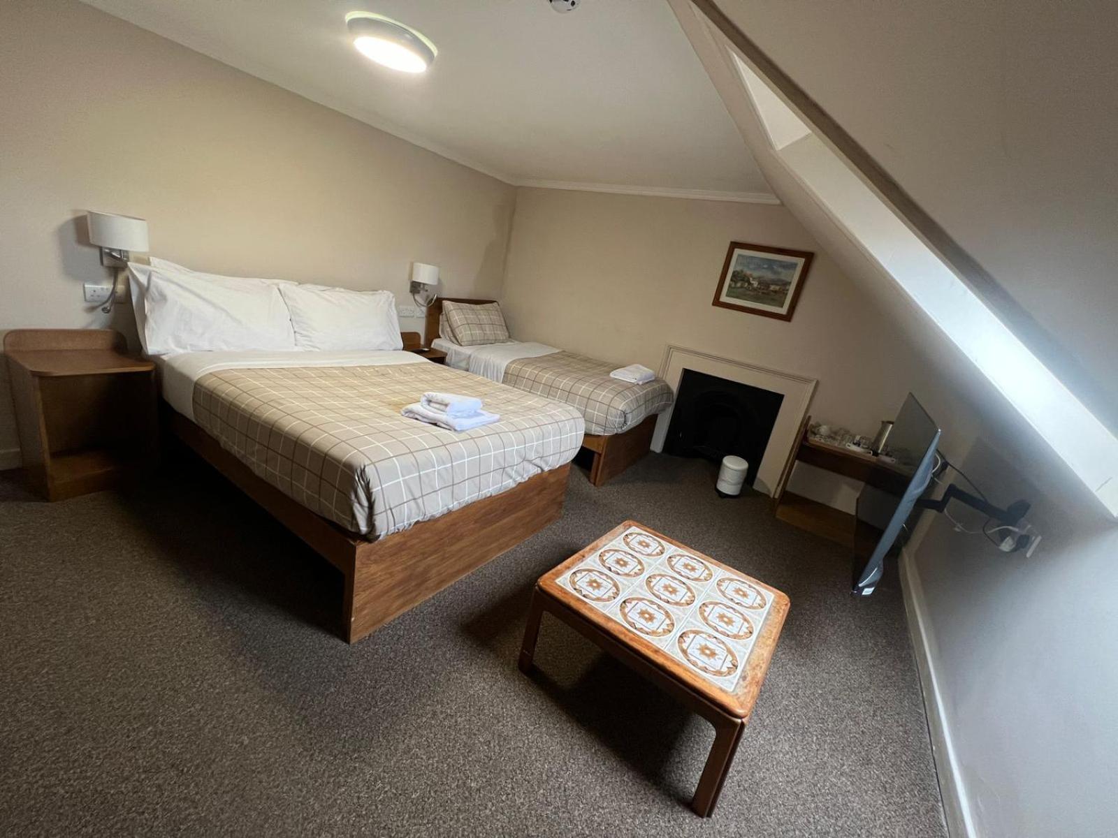 Triple Room - Photo 1