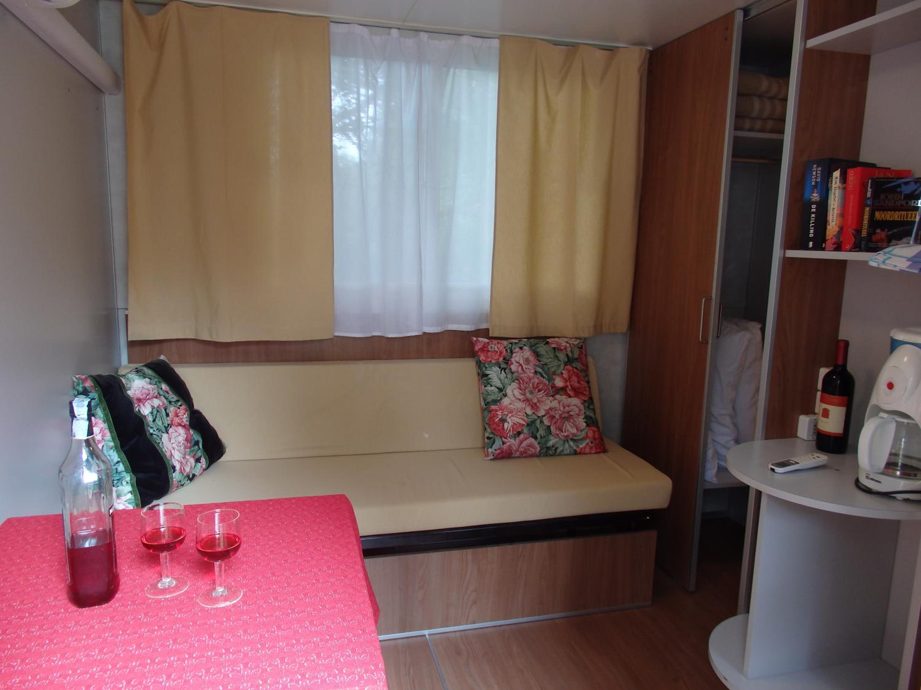 Mobile Home - Photo 1
