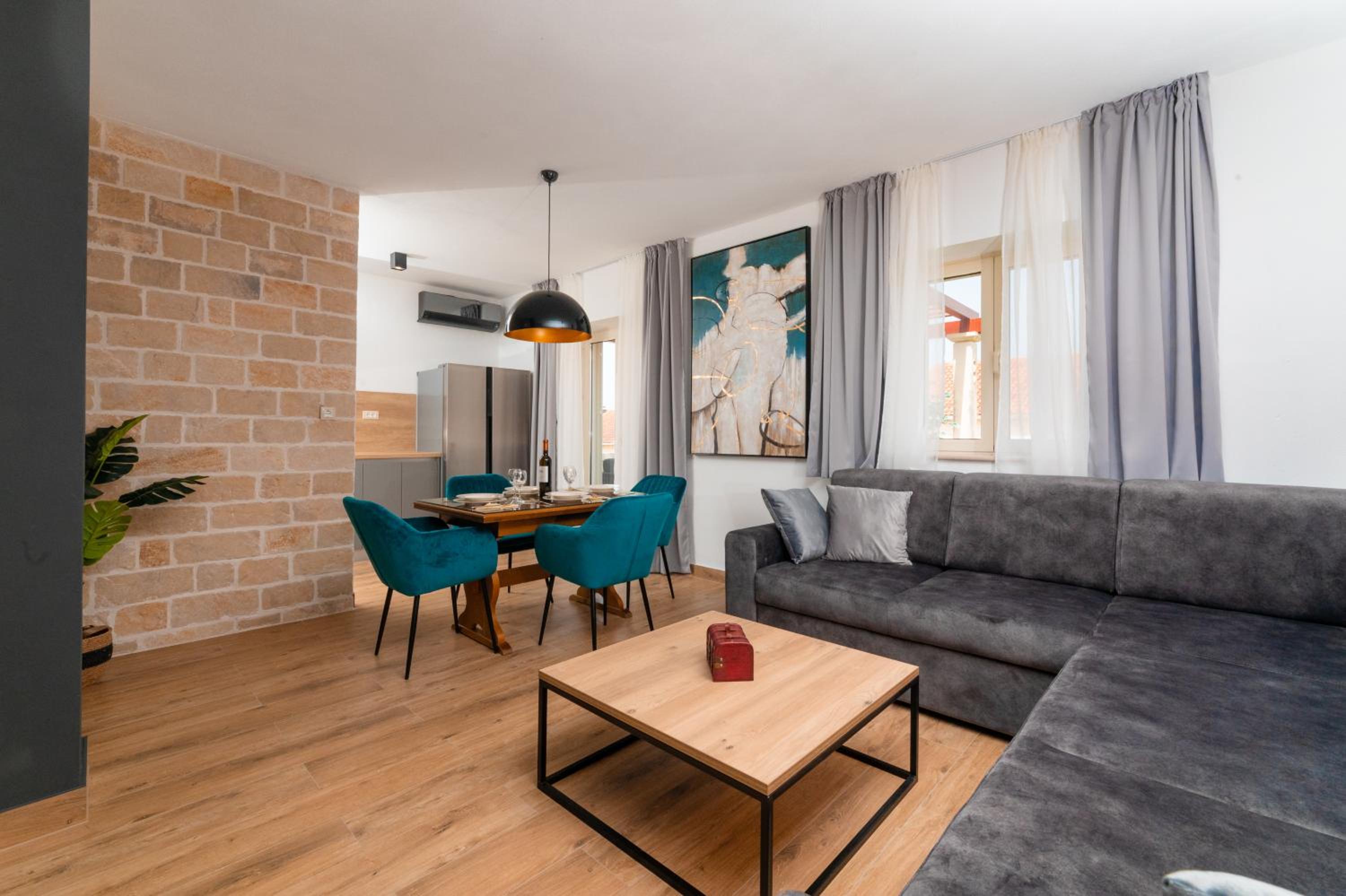 Superior Apartment photo 3