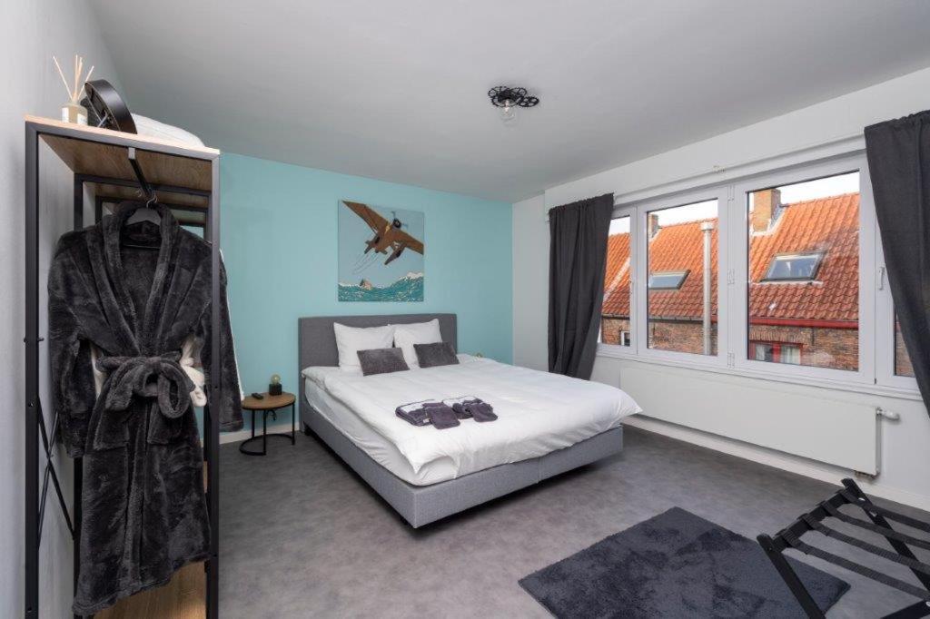 Double Room with Shared Bathroom