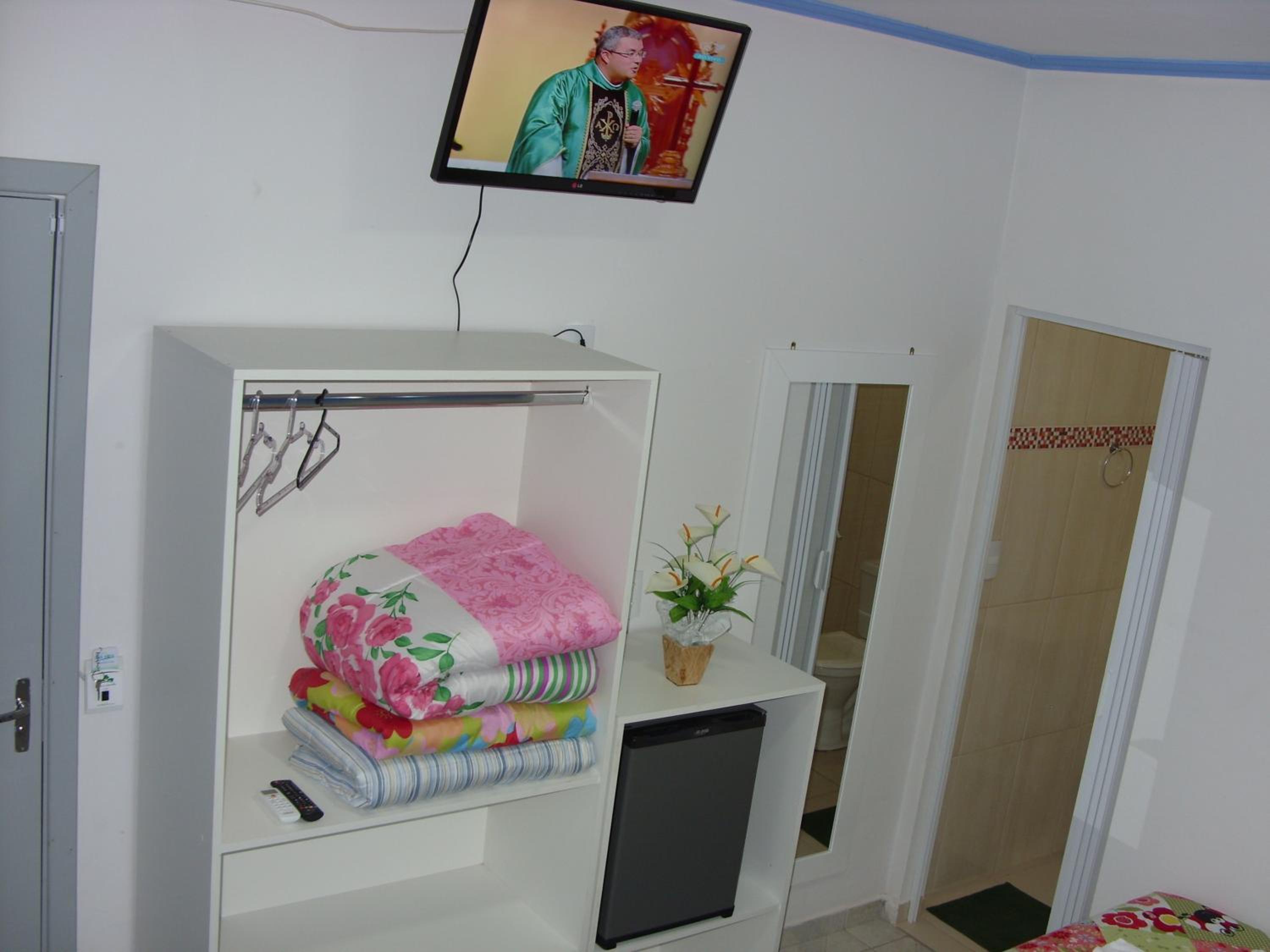 Standard Double or Twin Room photo 1