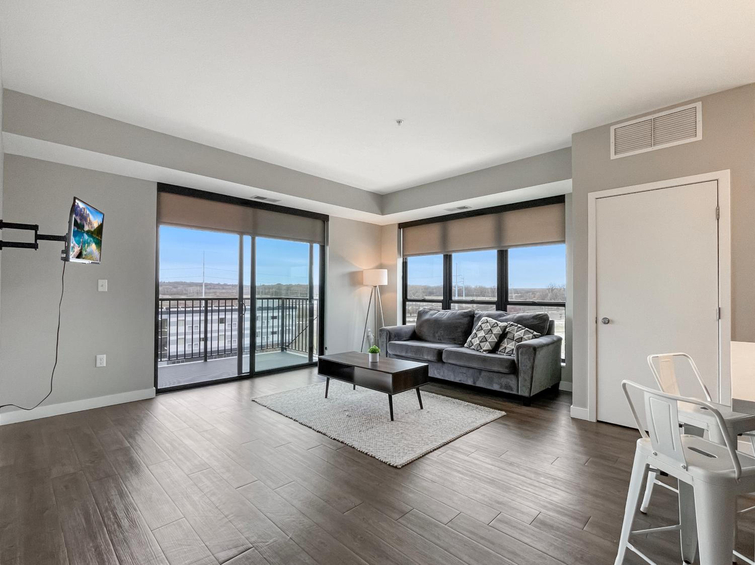 Apartment photo 1
