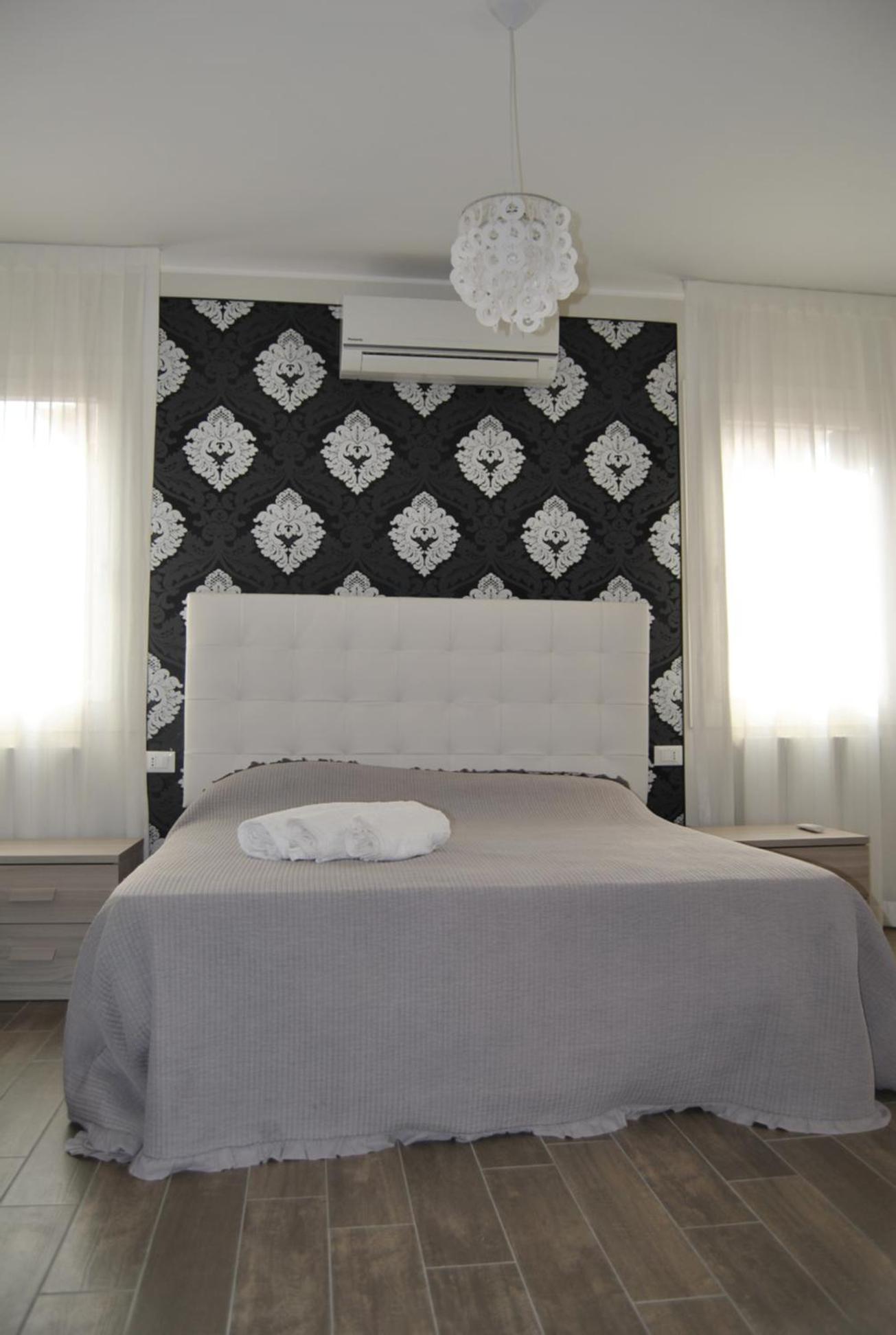 Family Room photo 1