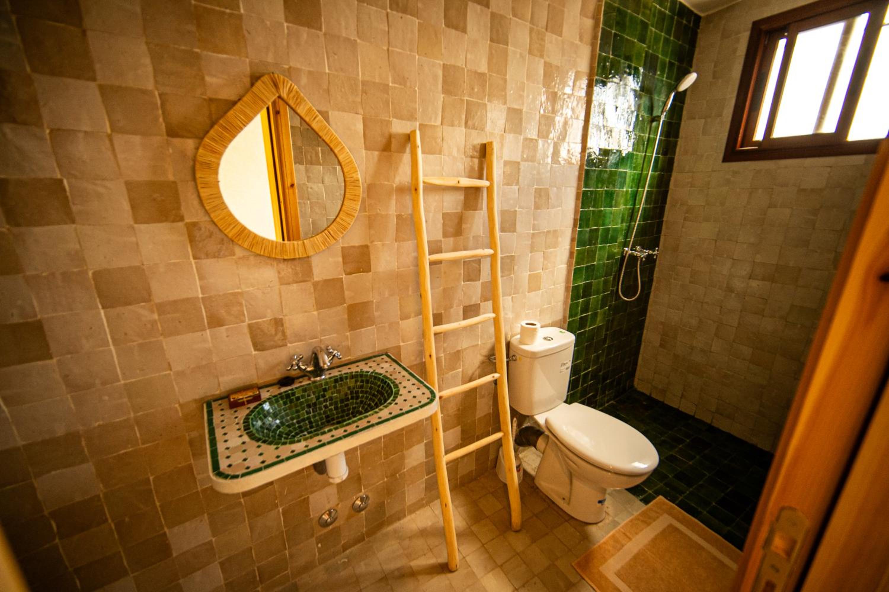 Deluxe Double Room with Balcony and Sea View photo 3