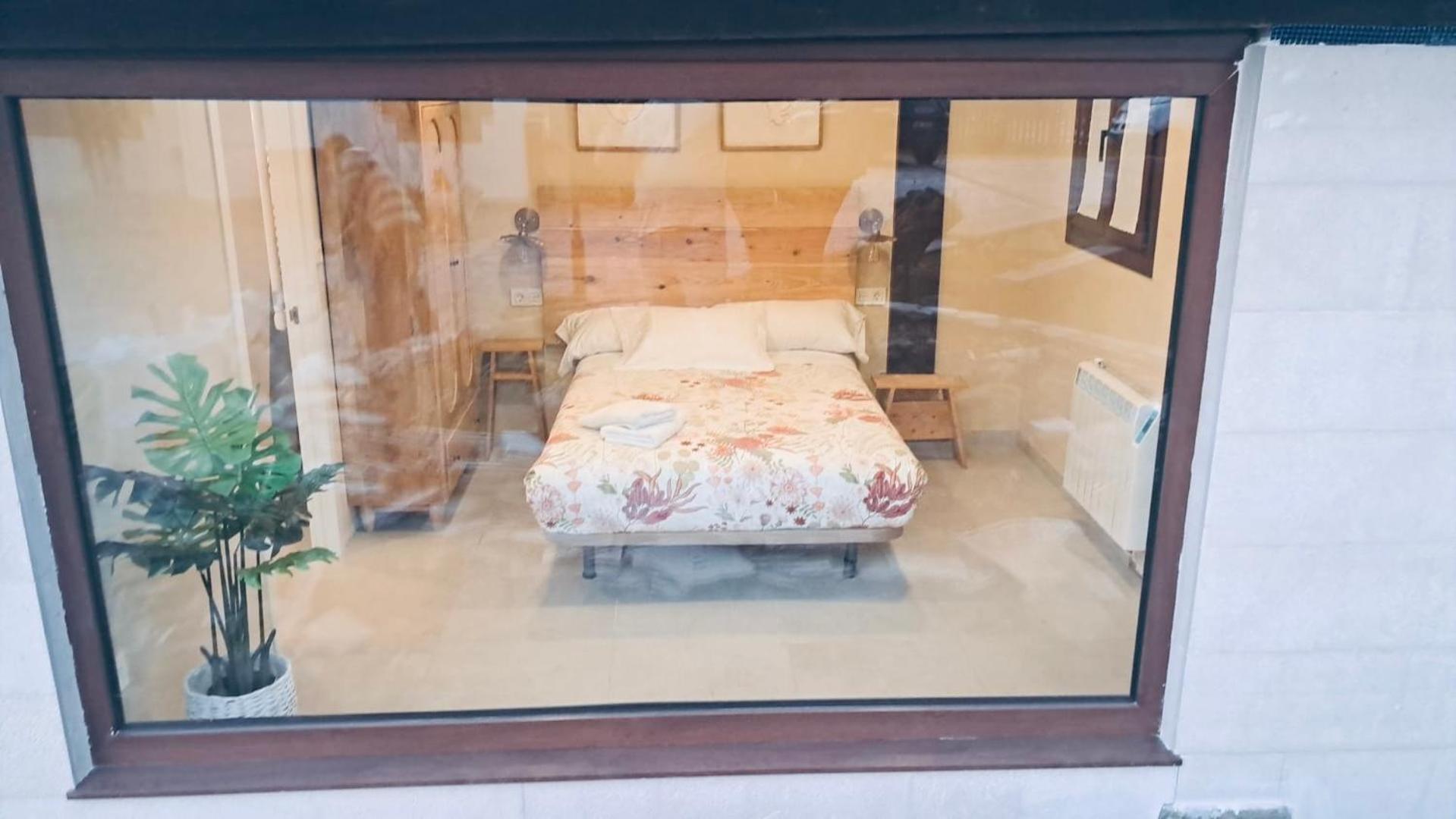 Double Room with Garden View - Photo 12