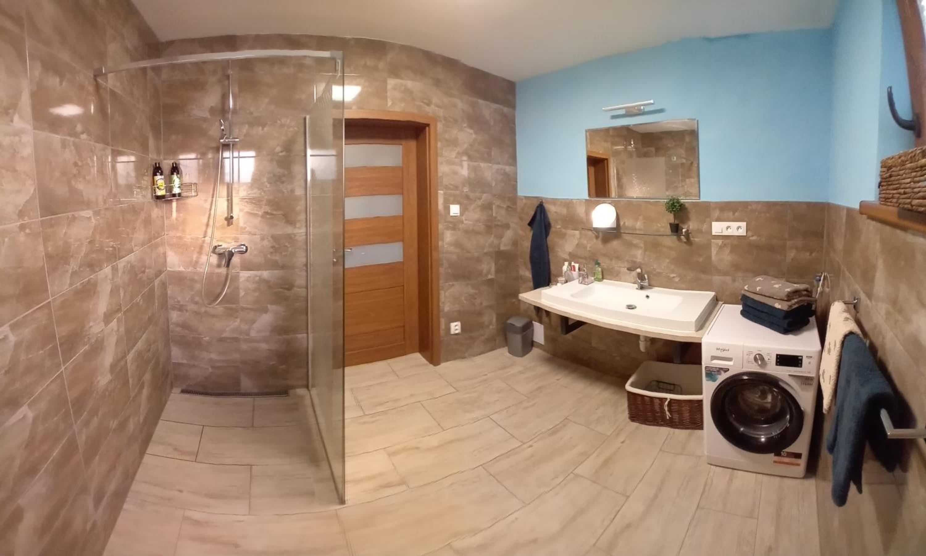 Two-Bedroom House - Photo 27