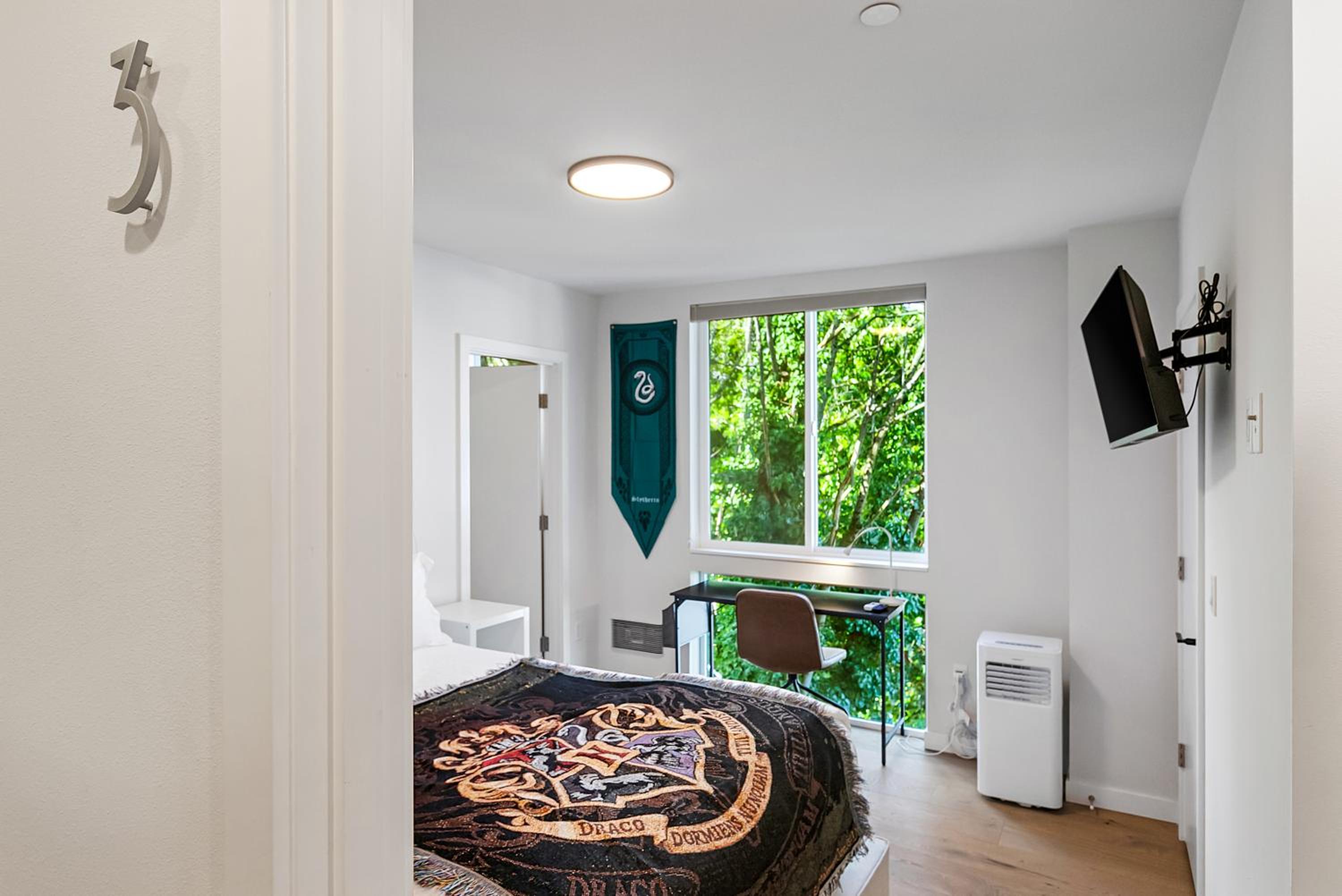 Double Room with Private Bathroom - Photo 4