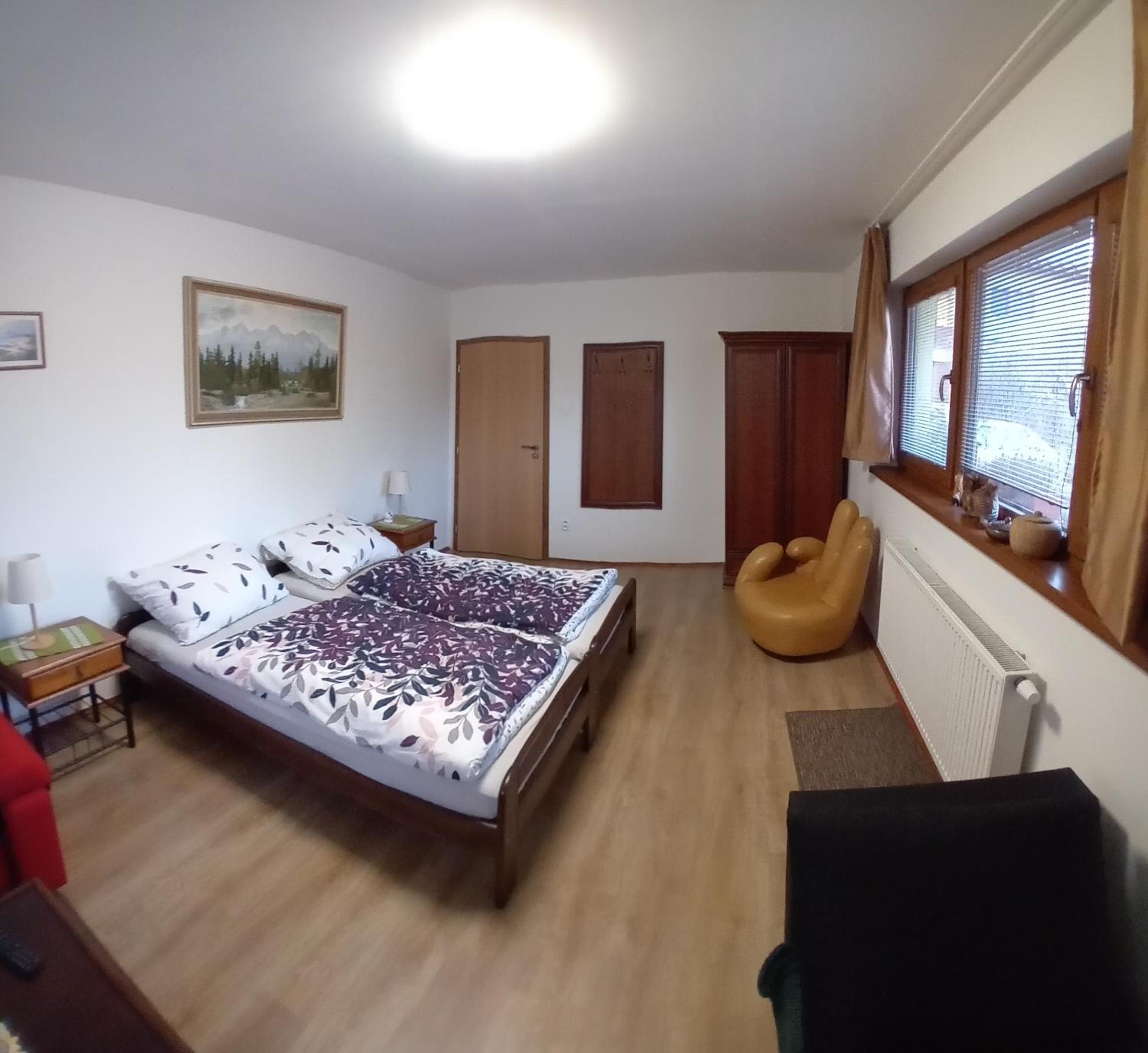 Two-Bedroom House - Photo 18