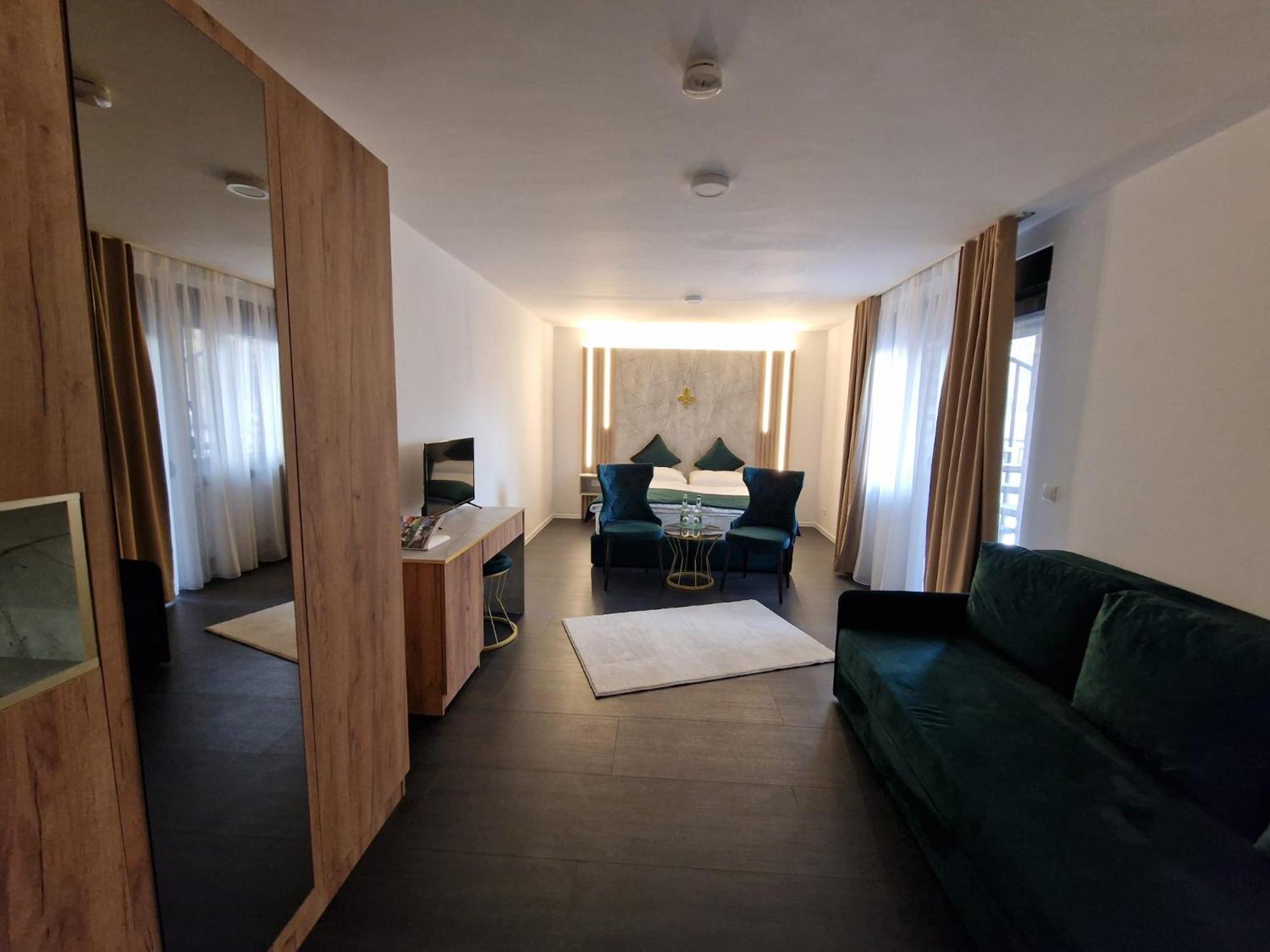 Triple Room photo 2
