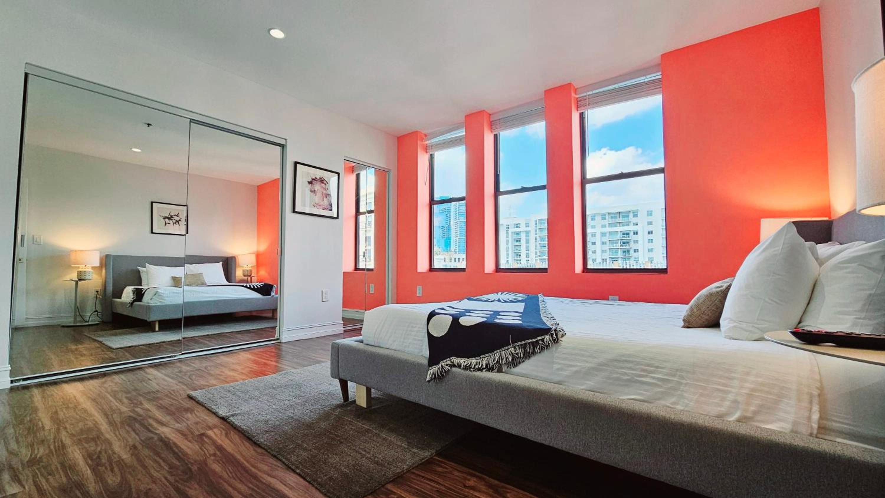 Apartment photo 3