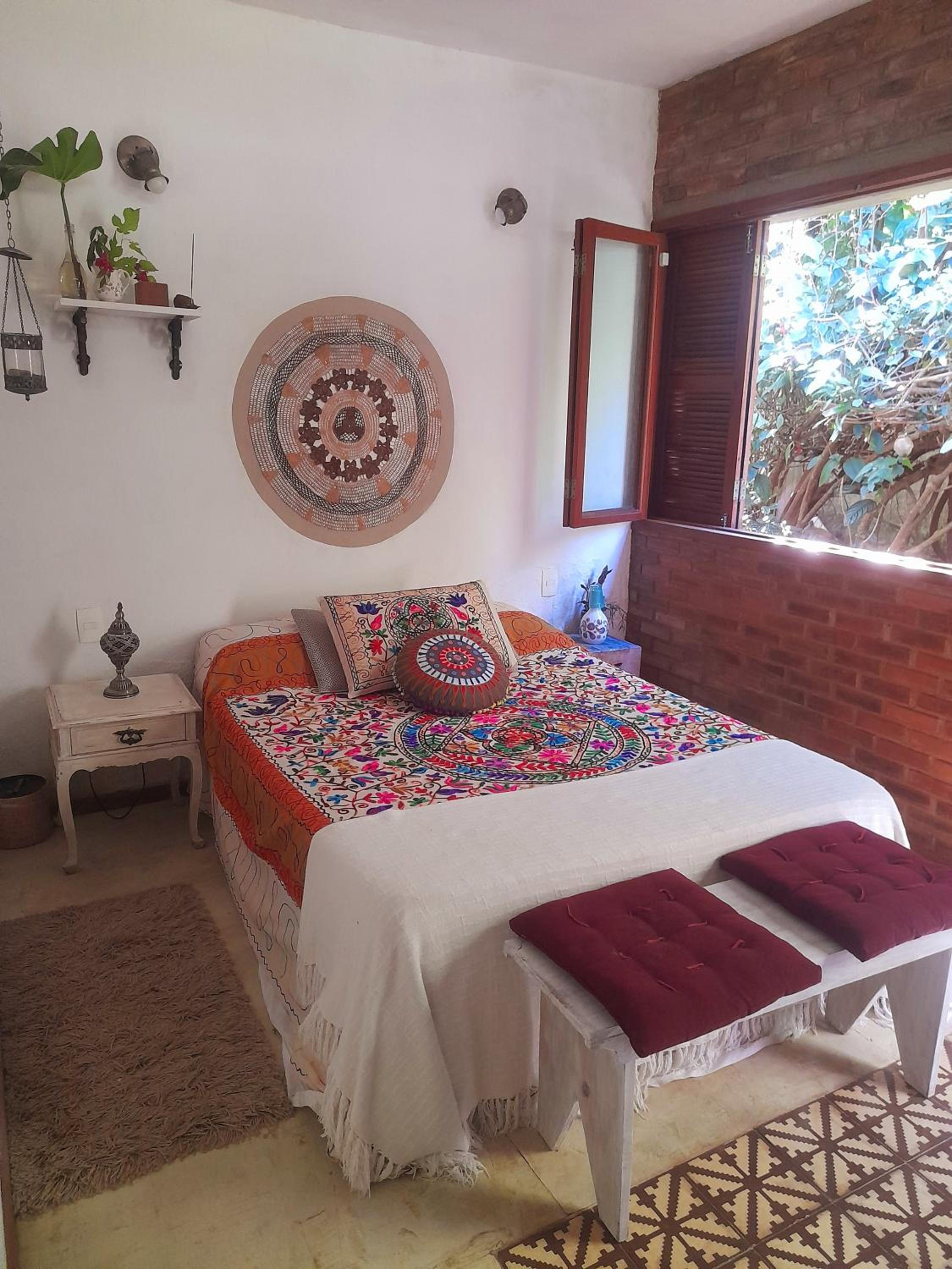 Deluxe Double Room (2 Adults + 1 Child) - Photo 2