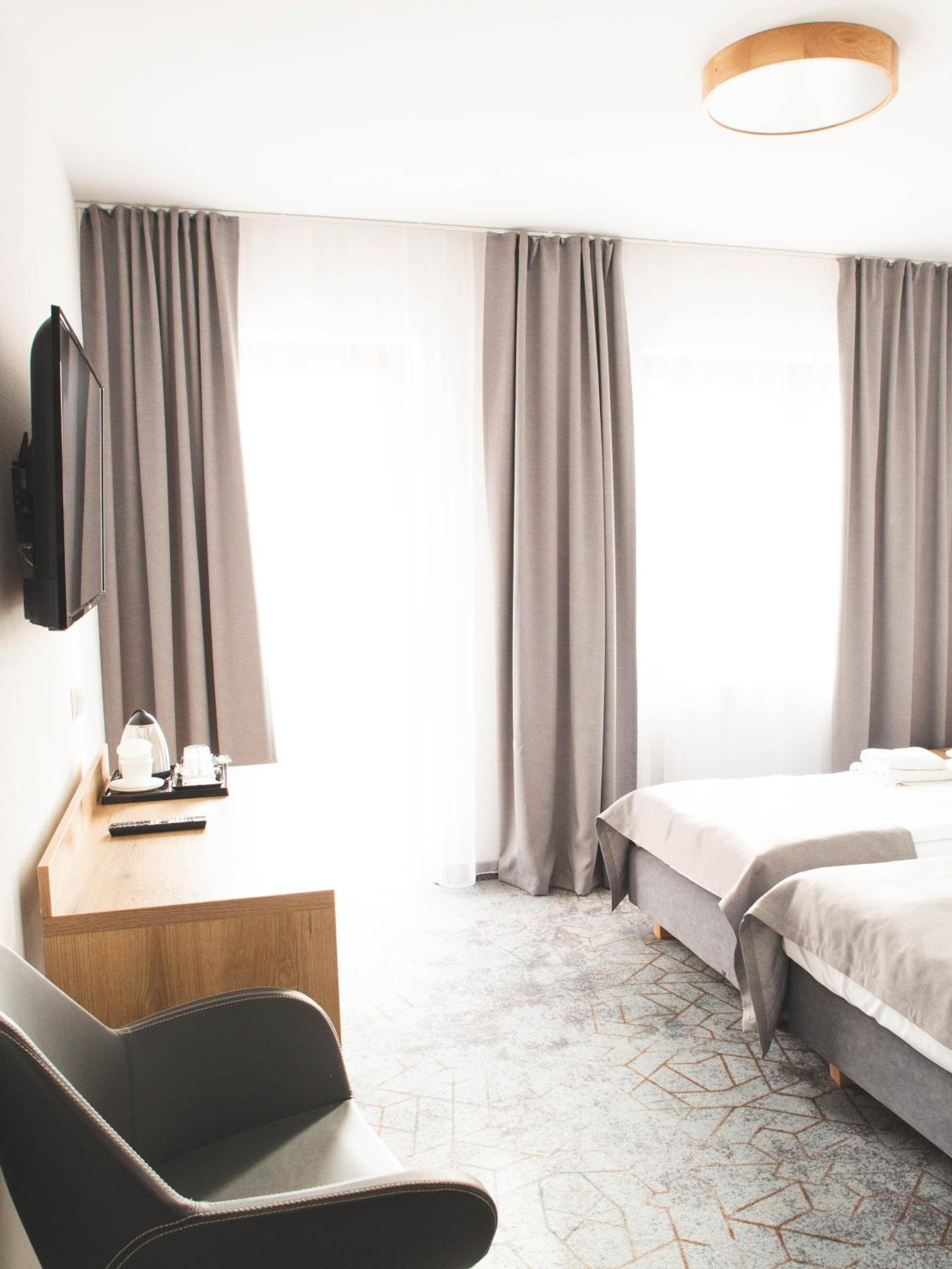 Standard Double Room photo 3