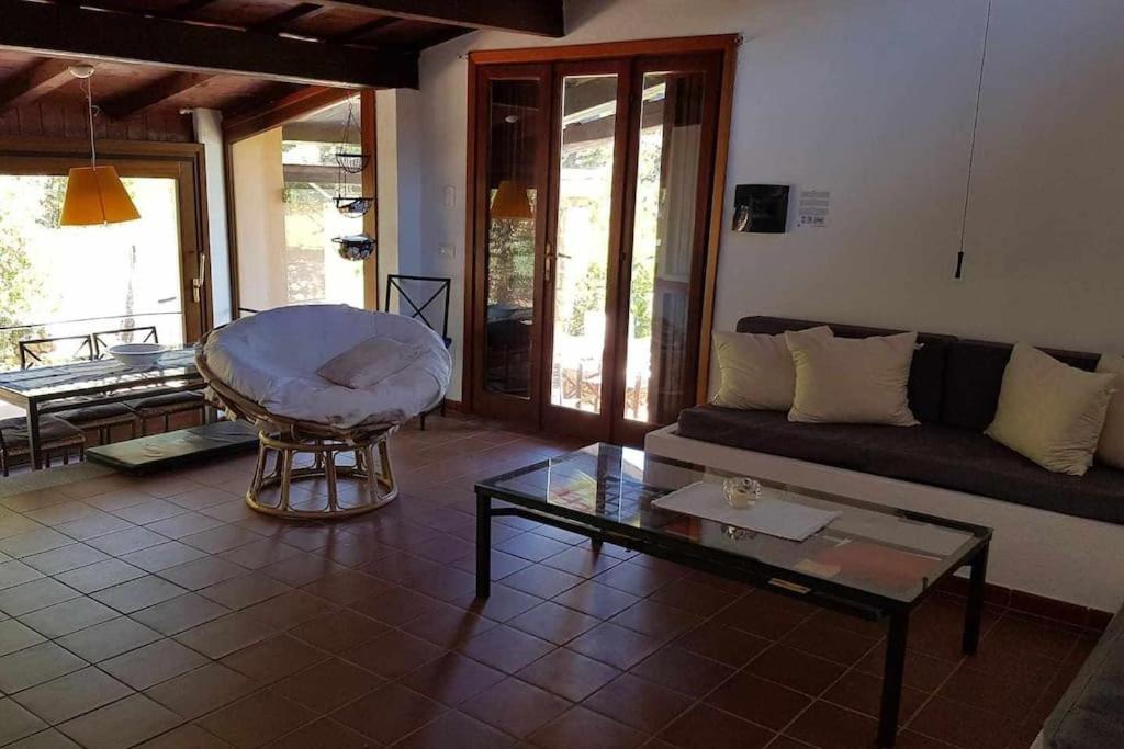 Three-Bedroom Villa photo 1