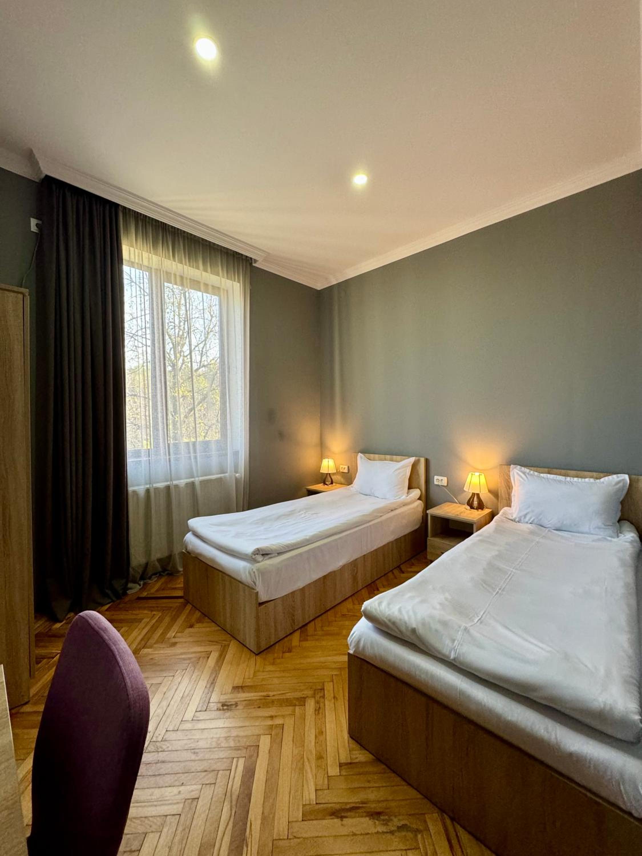 Double or Twin Room - Photo 2