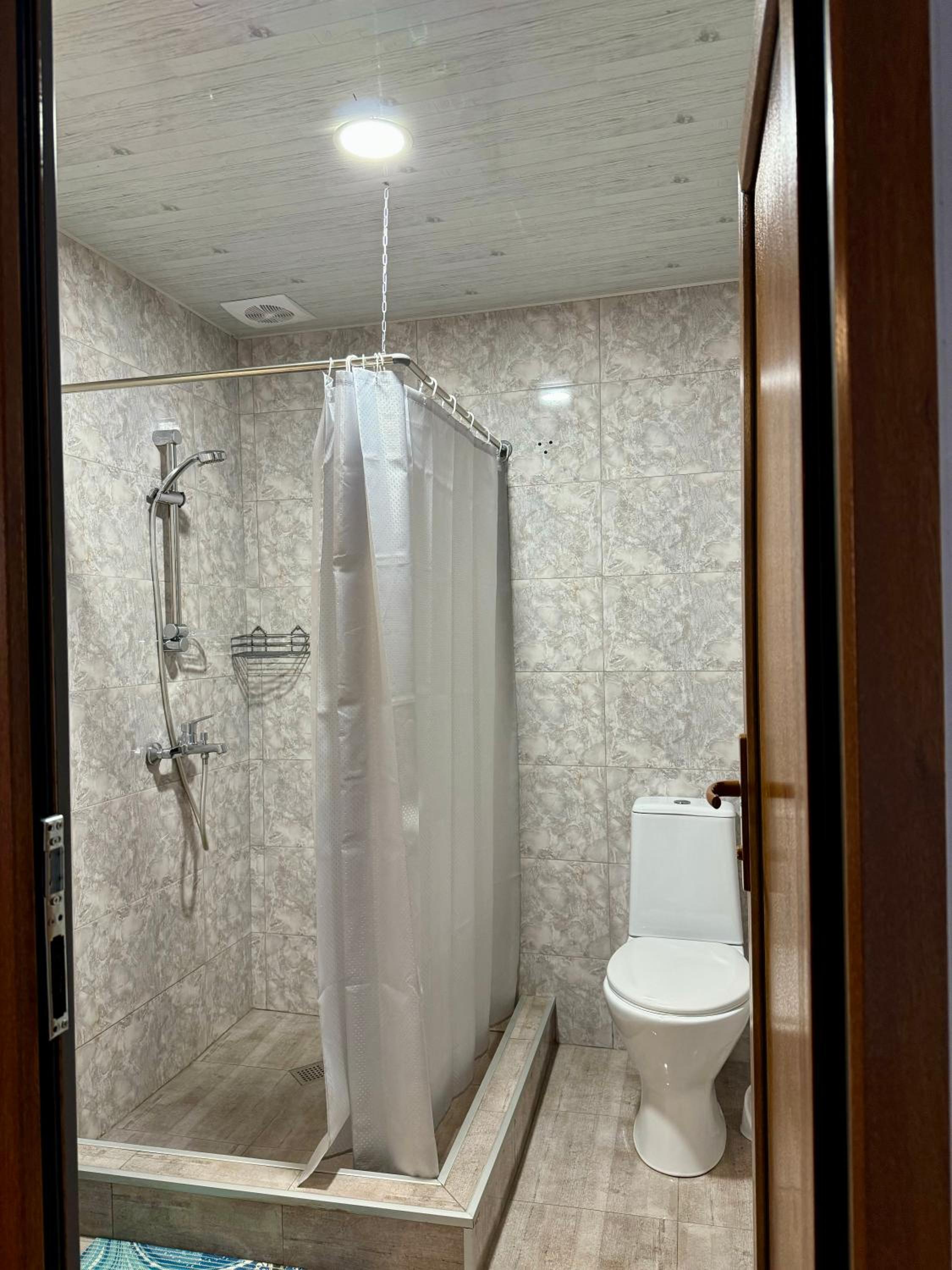 Double or Twin Room - Photo 3