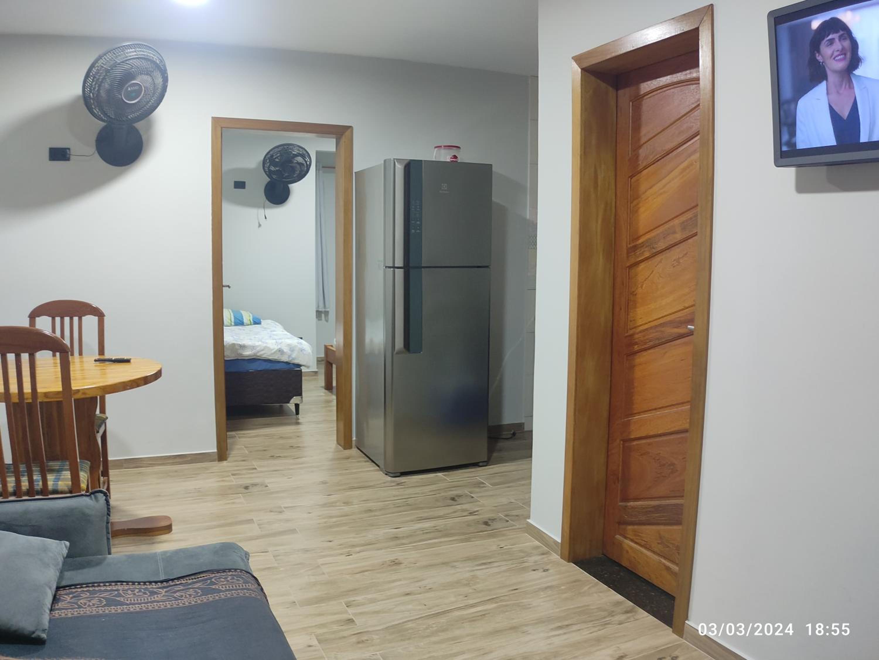 One-Bedroom House photo 1