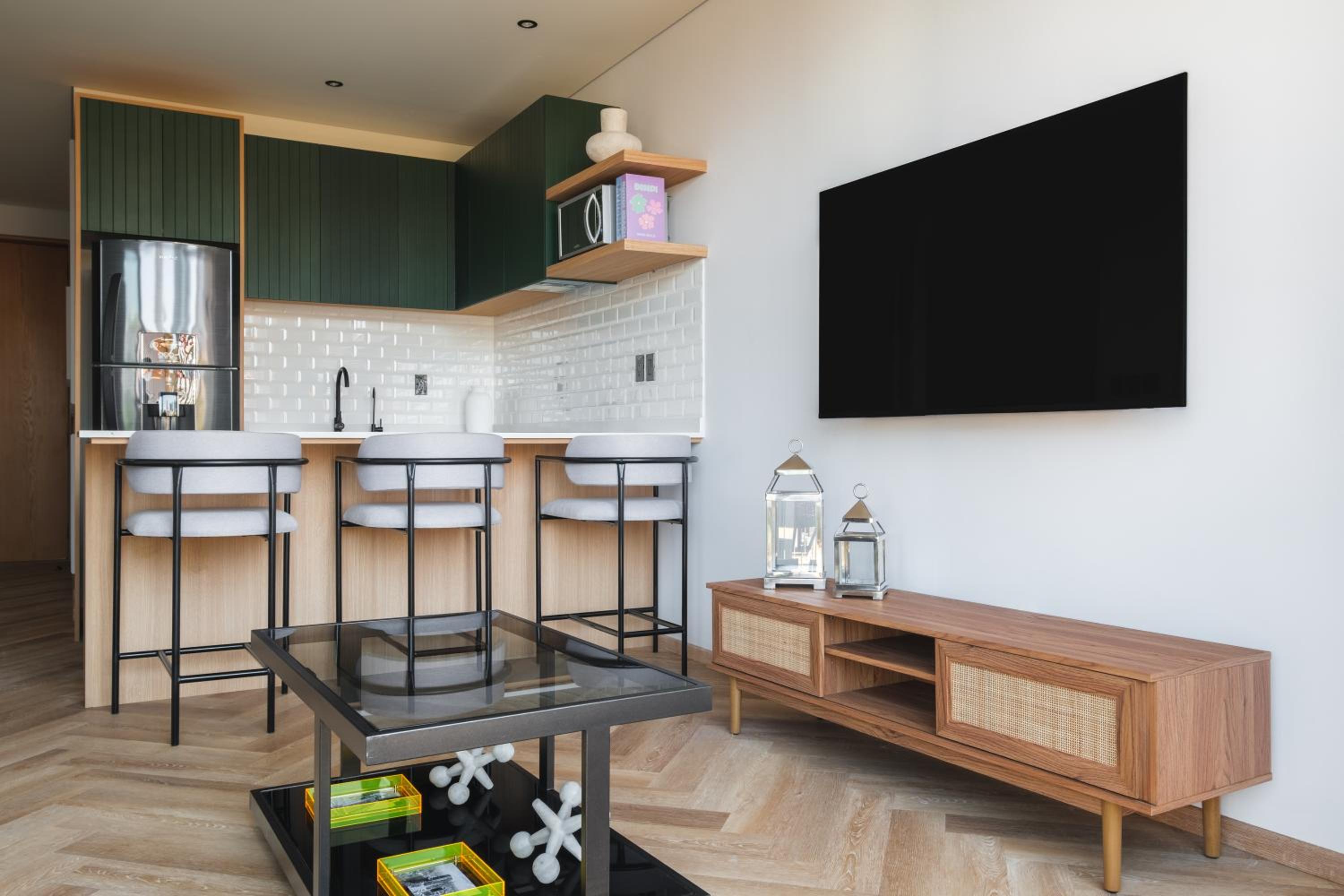 Two-Bedroom Apartment - Photo 11