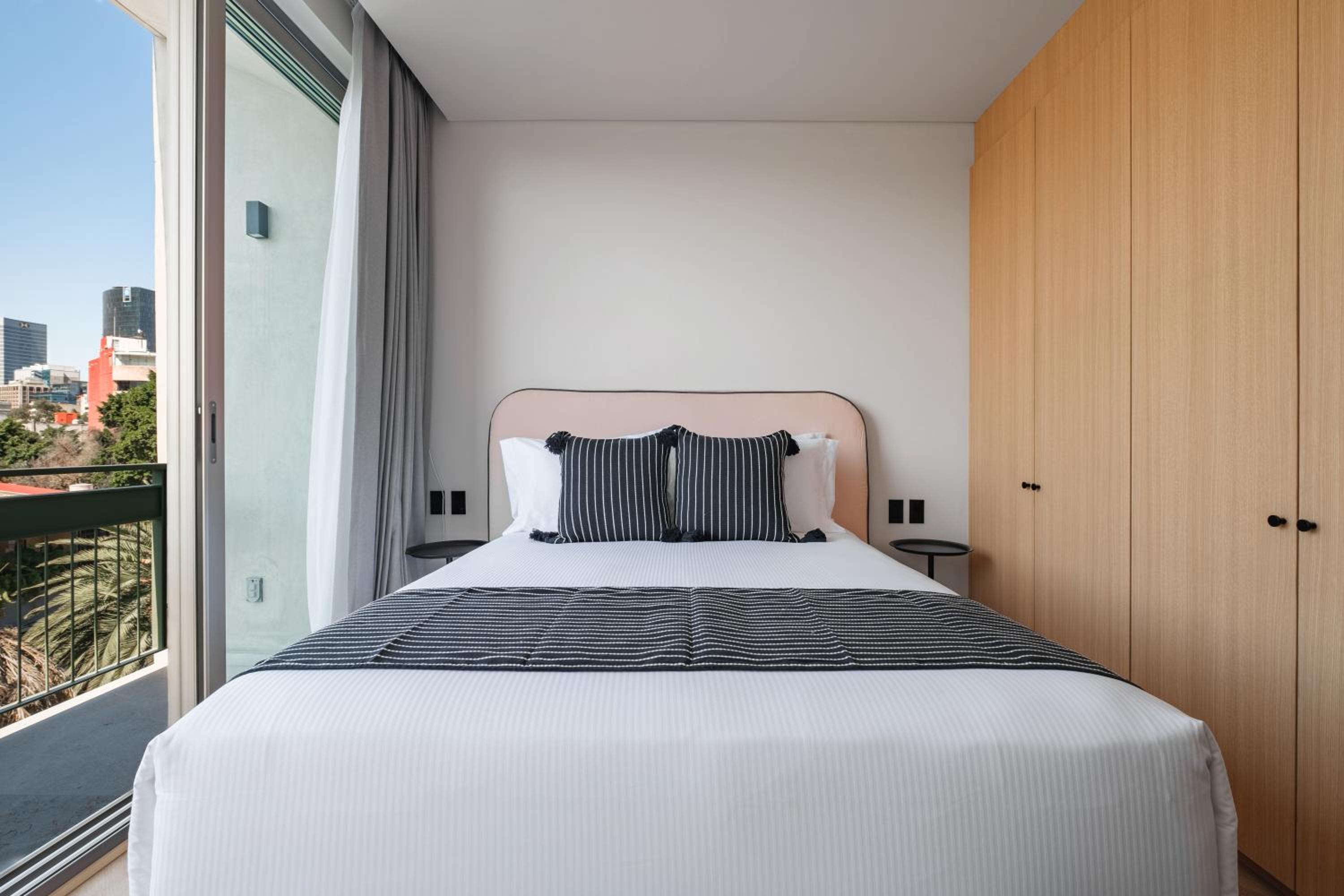 Two-Bedroom Apartment - Photo 20