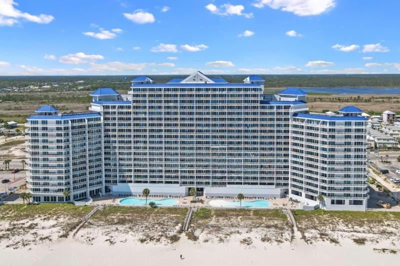 Two-Bedroom Apartment - Oceanfront  photo 3