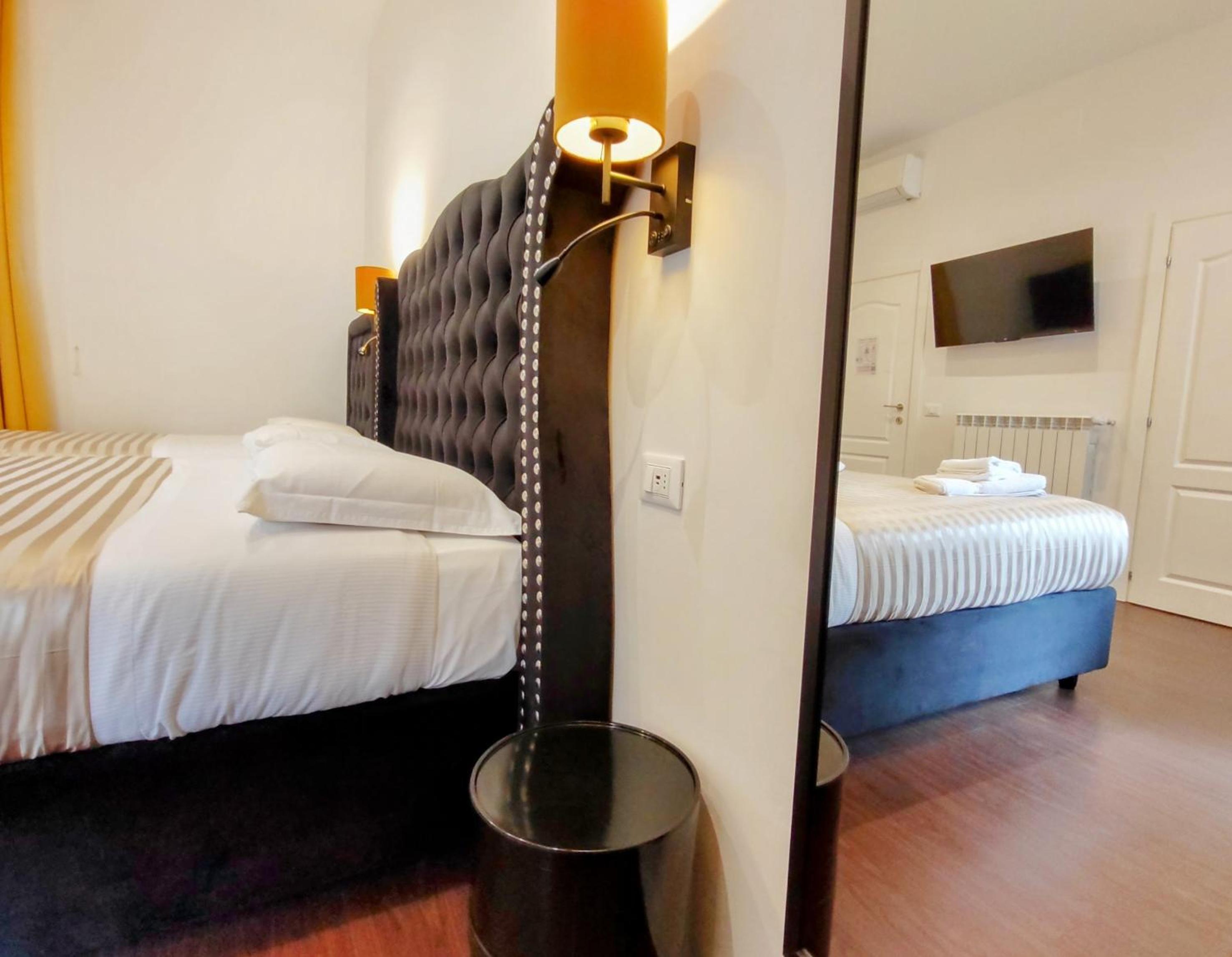 Superior Triple Room photo 2
