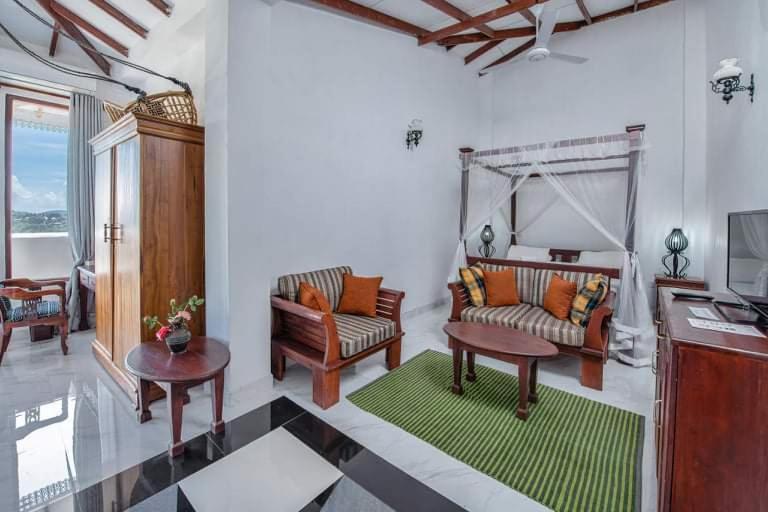 Suite With Mountain View