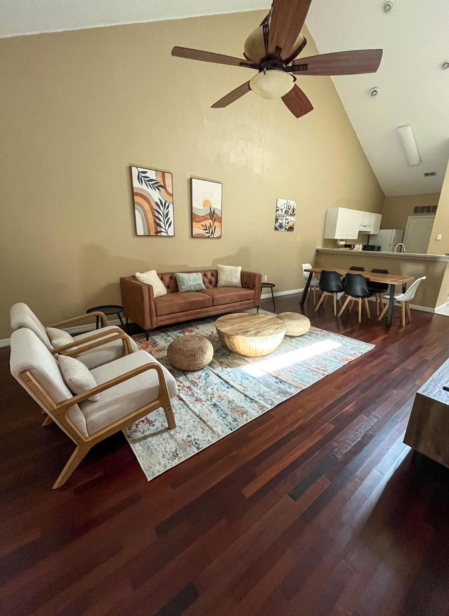Two-Bedroom Apartment photo 1