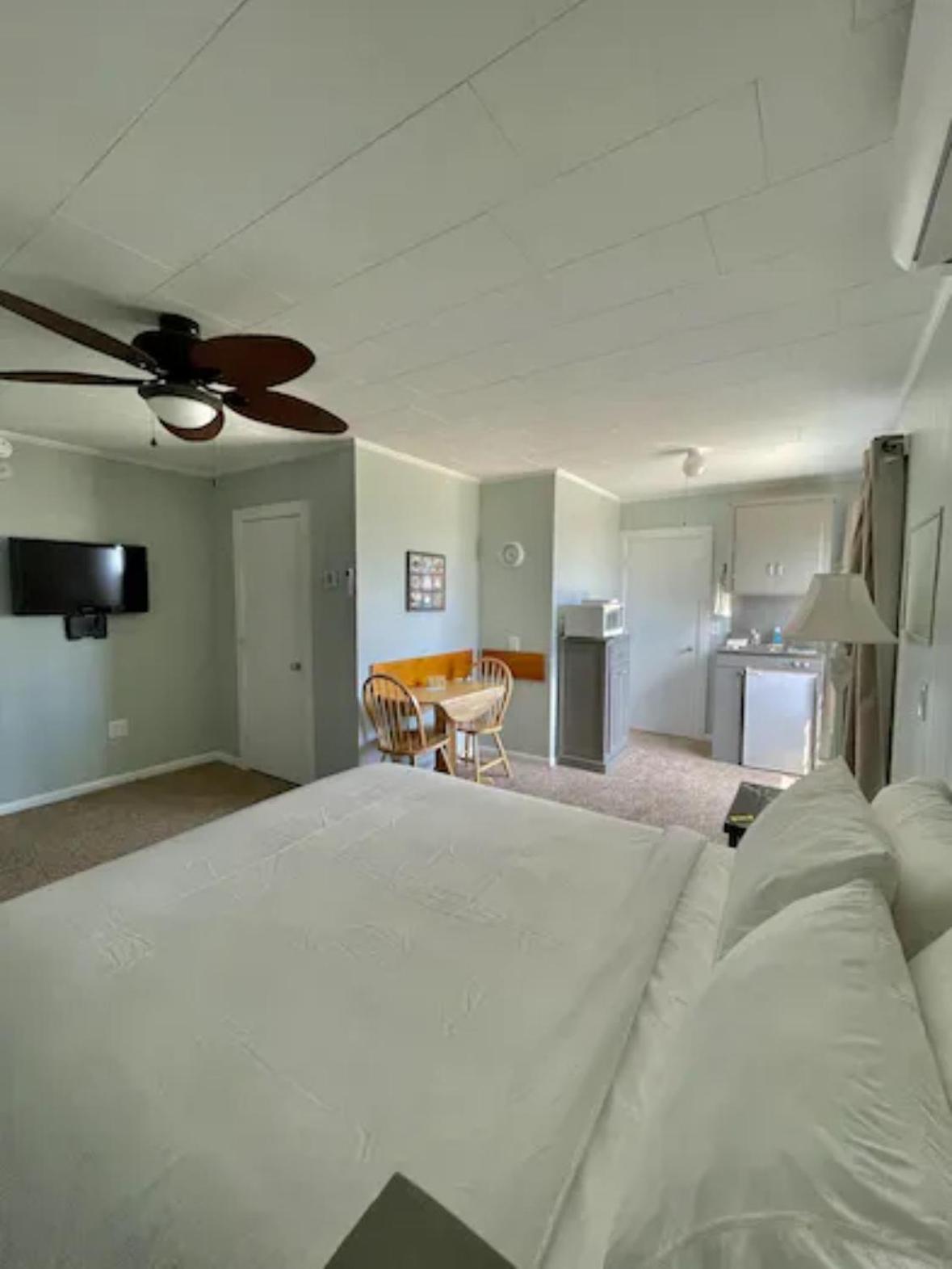 Queen Room with Sea View photo 1