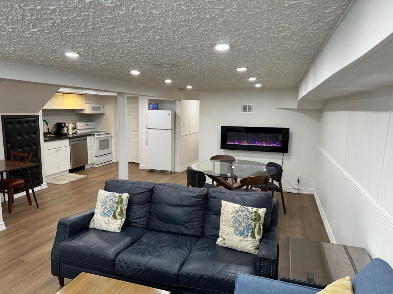 Two-Bedroom Apartment photo 1