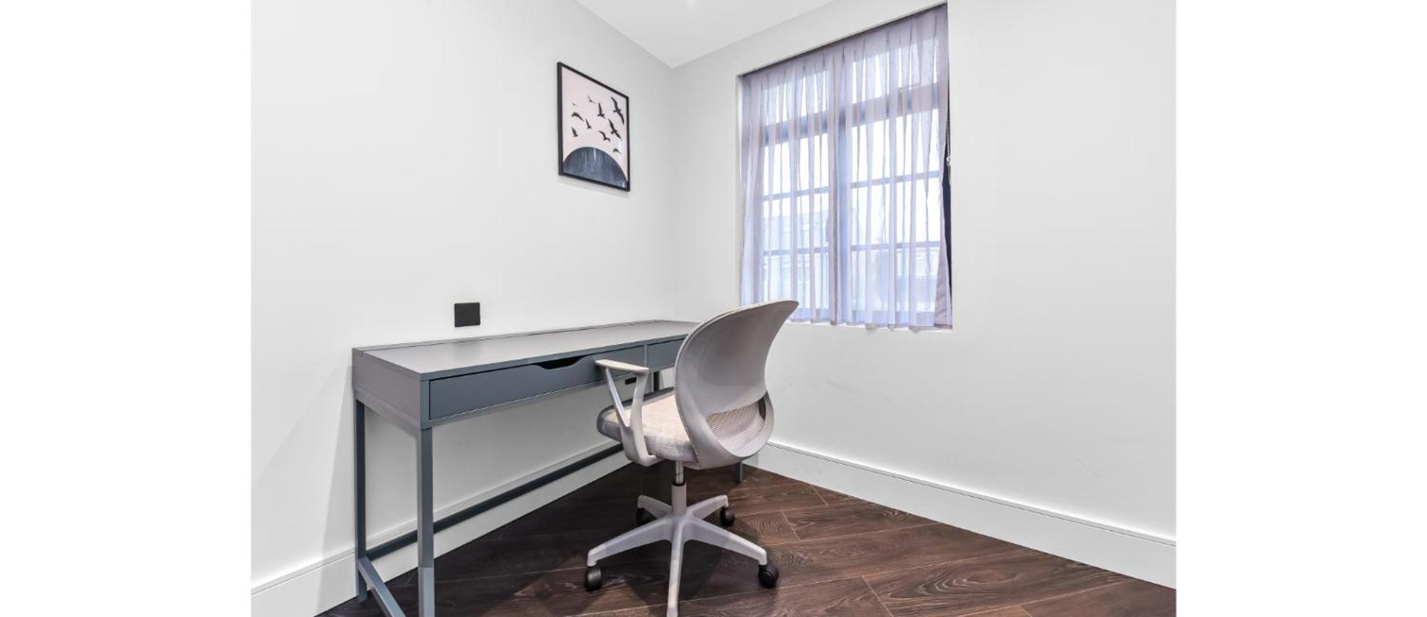 Apartment photo 2