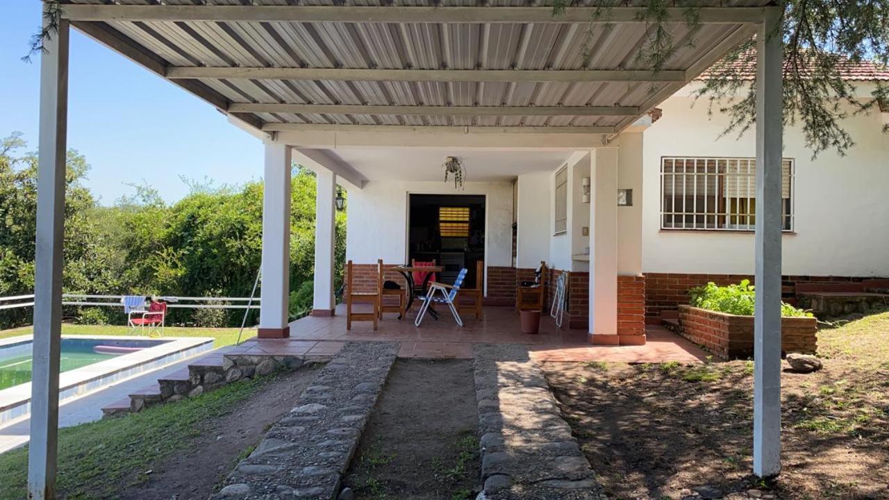 Three-Bedroom House photo 2