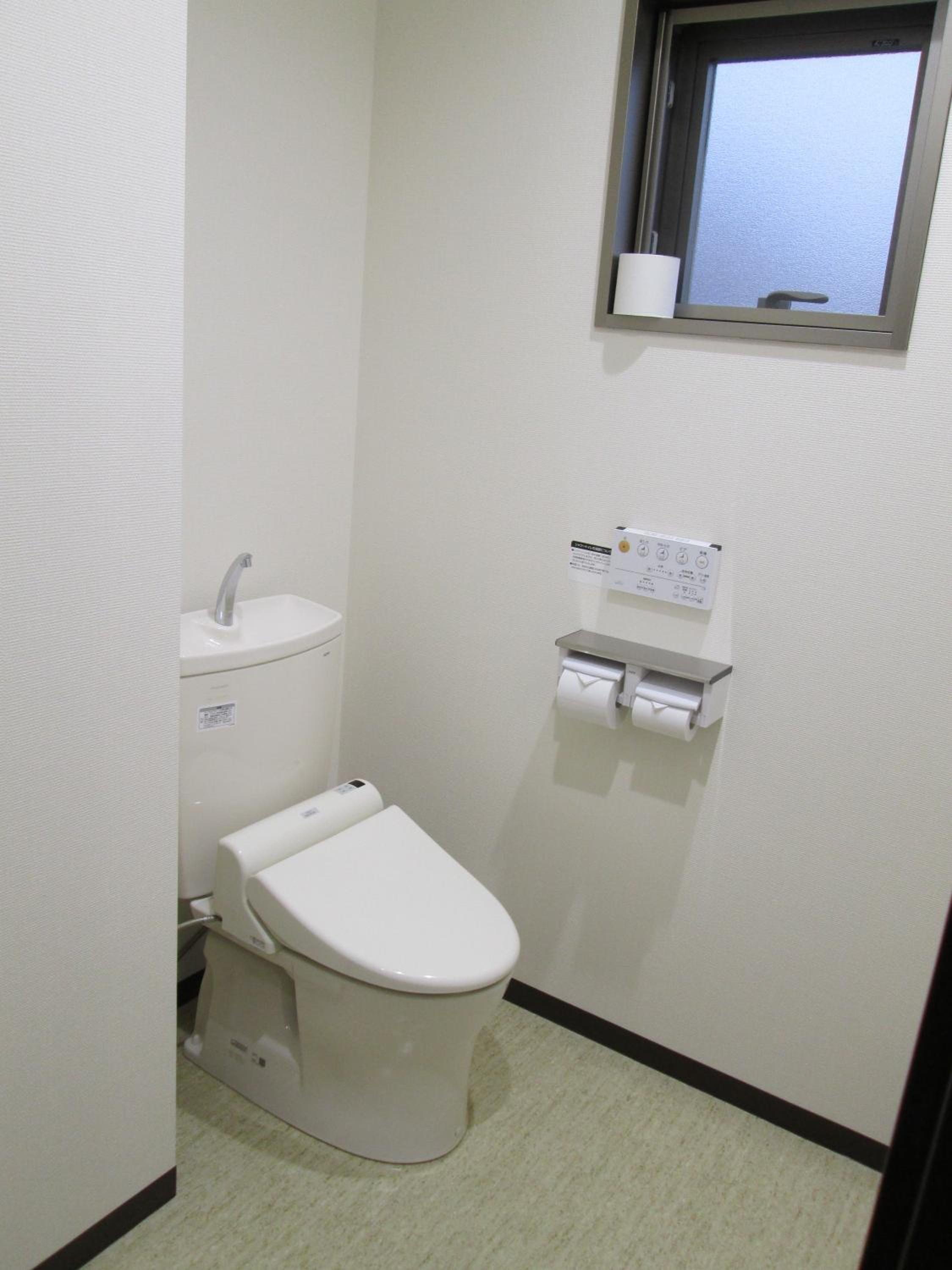 Standard Twin Room - Non-Smoking photo 3