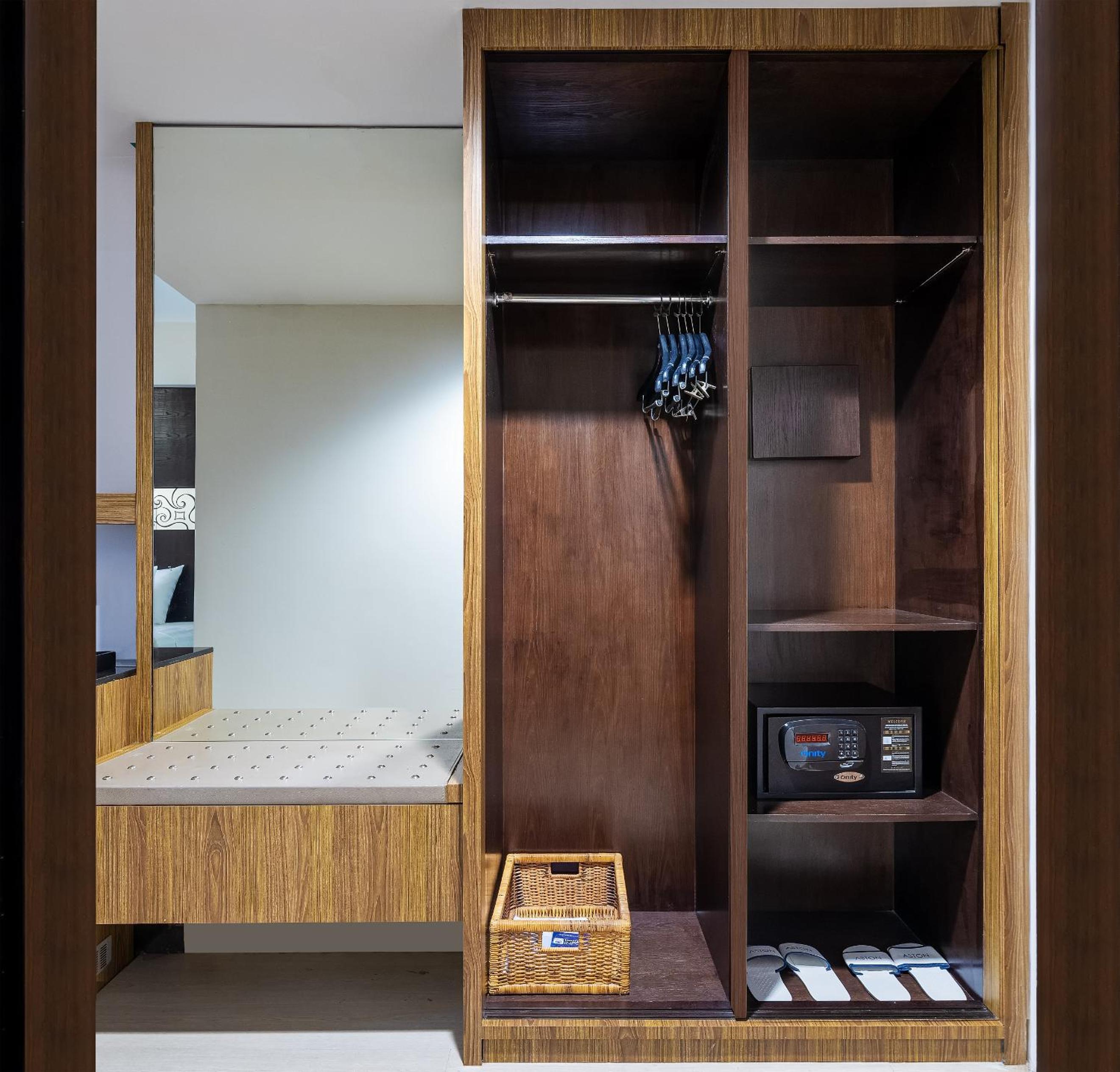 Deluxe Double or Twin Room - Photo 4