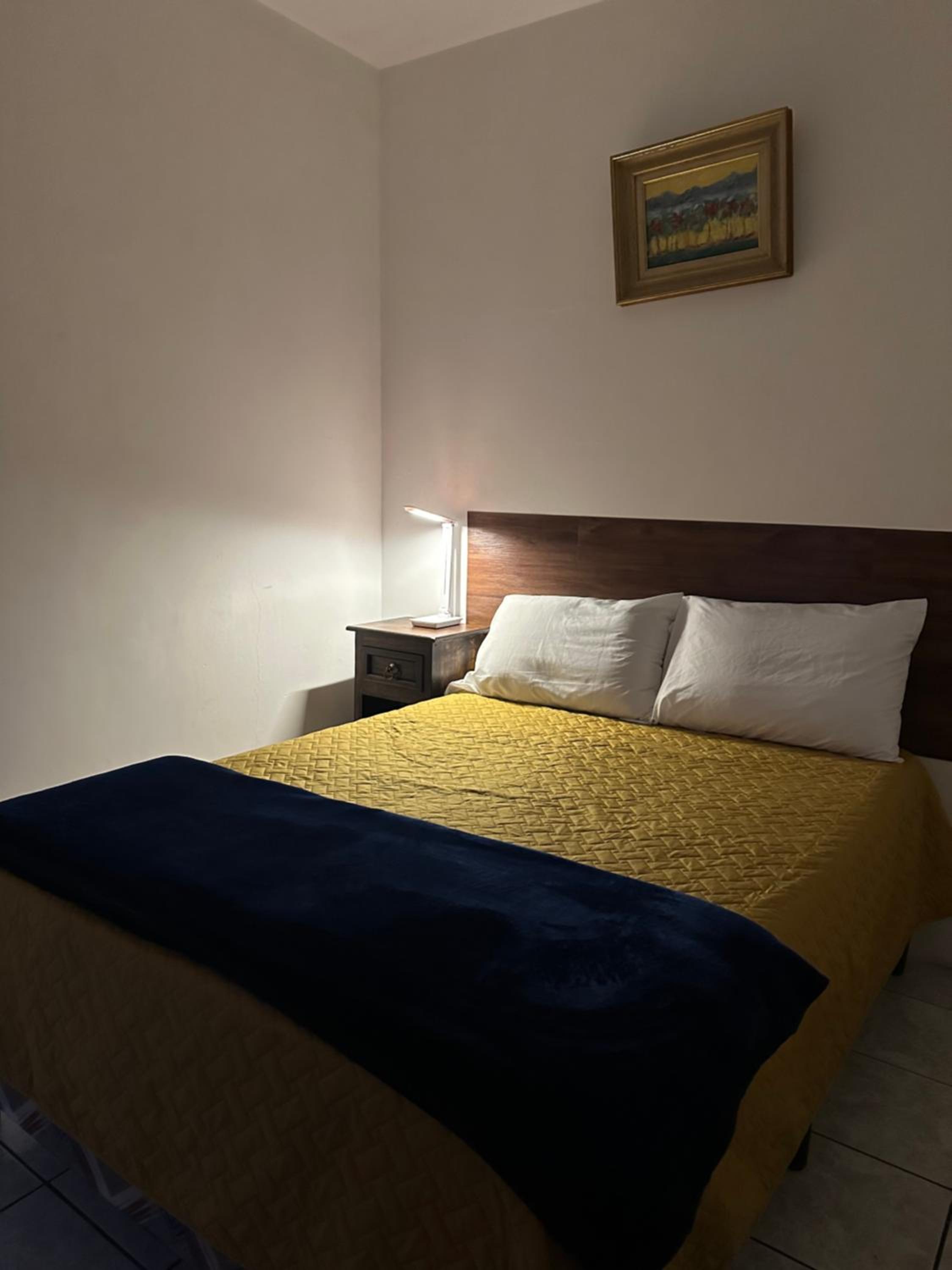 Standard Double Room with Shared Bathroom photo 2