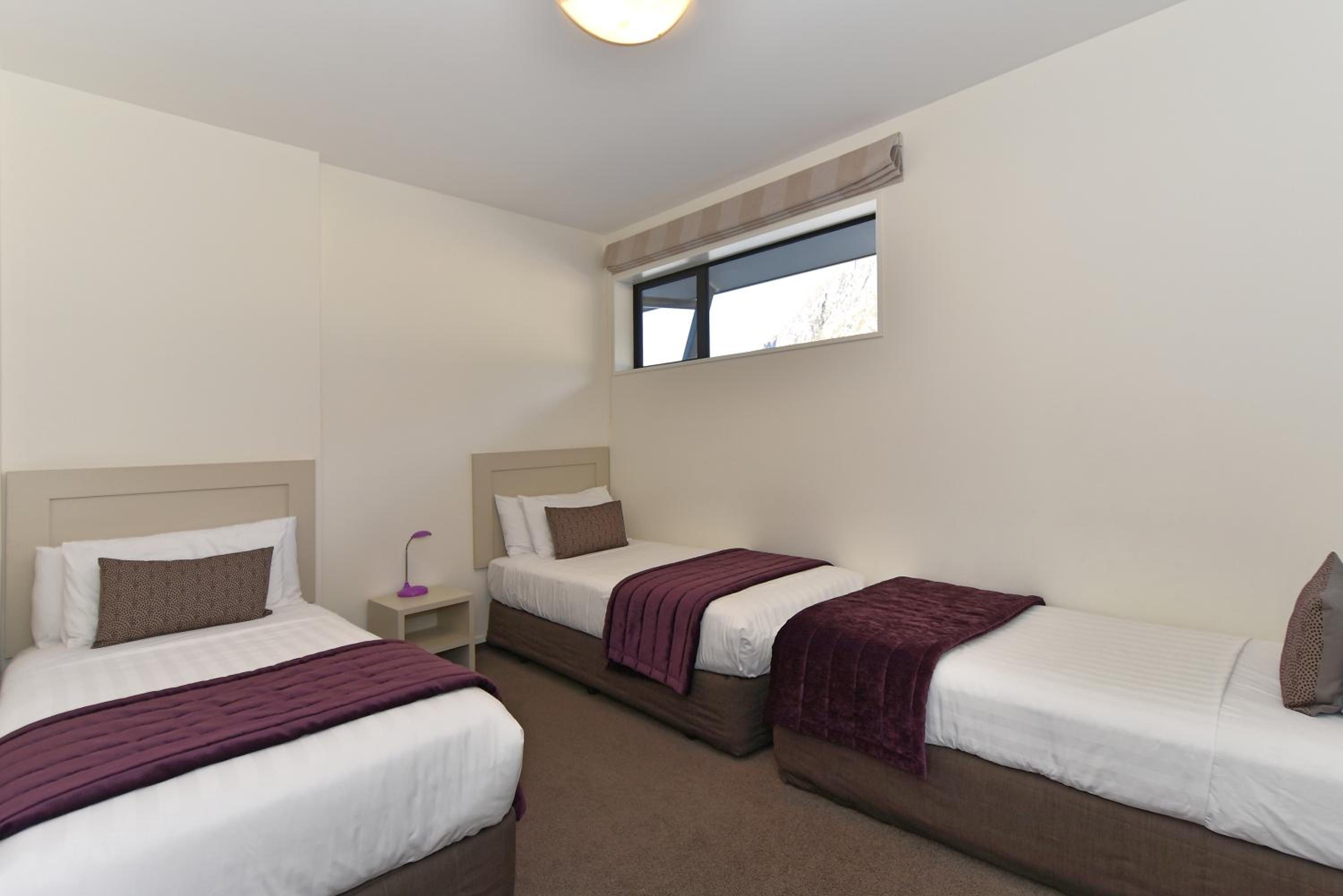 Two-Bedroom Apartment (5 Adults)