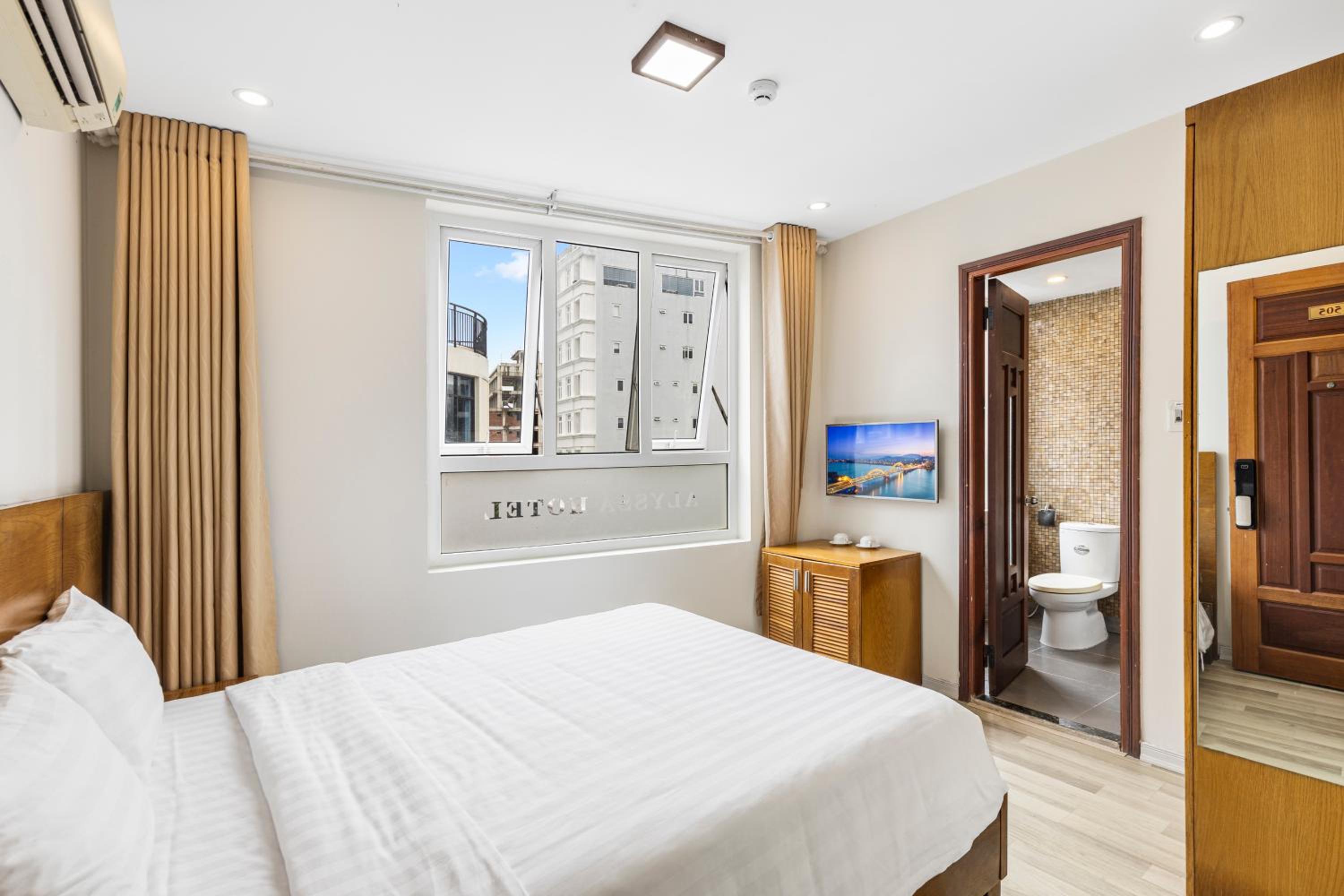 Superior Queen Room