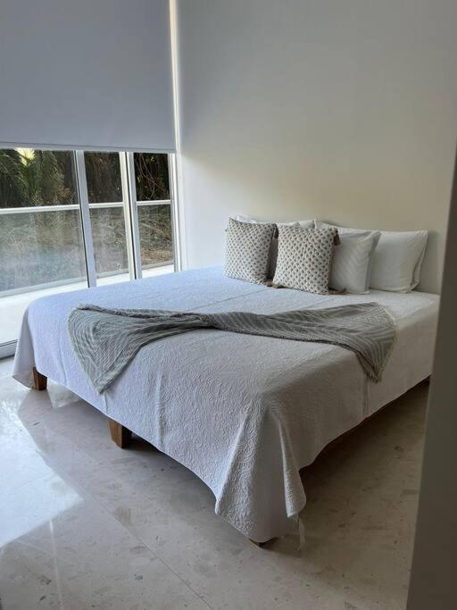 Three-Bedroom Apartment photo 1