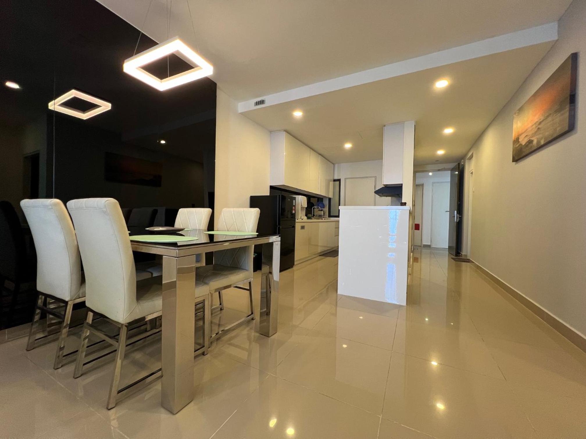 Standard Family Room - Photo 10