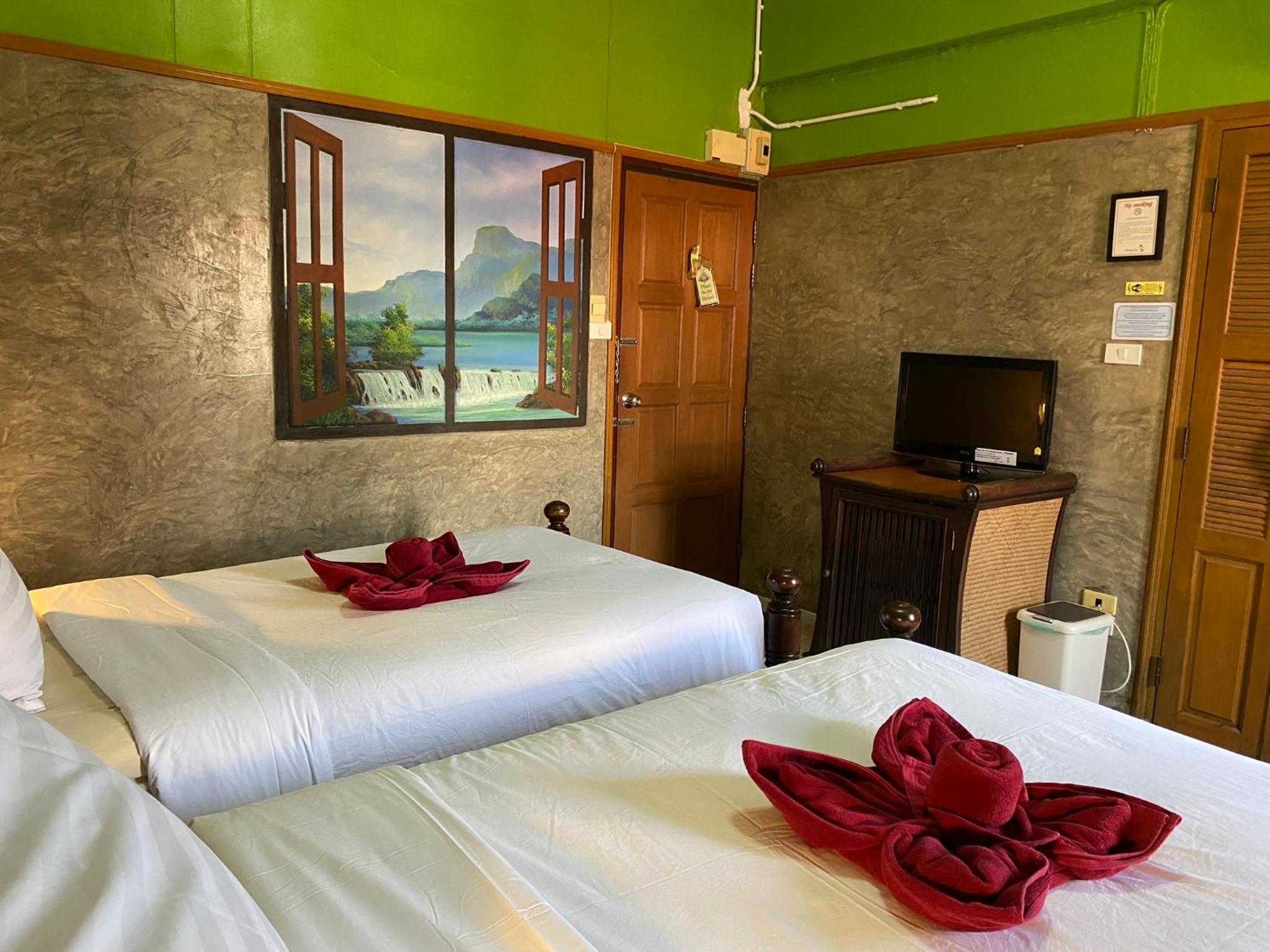 Superior Twin Room - Photo 1