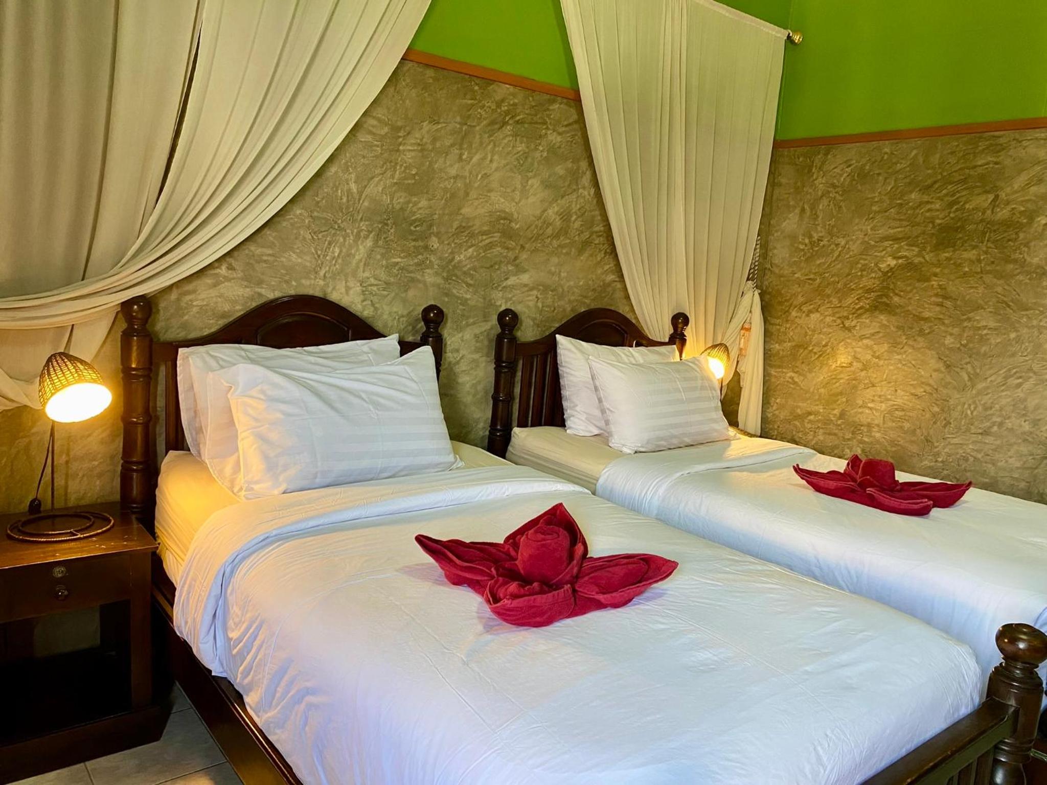 Superior Twin Room - Photo 5