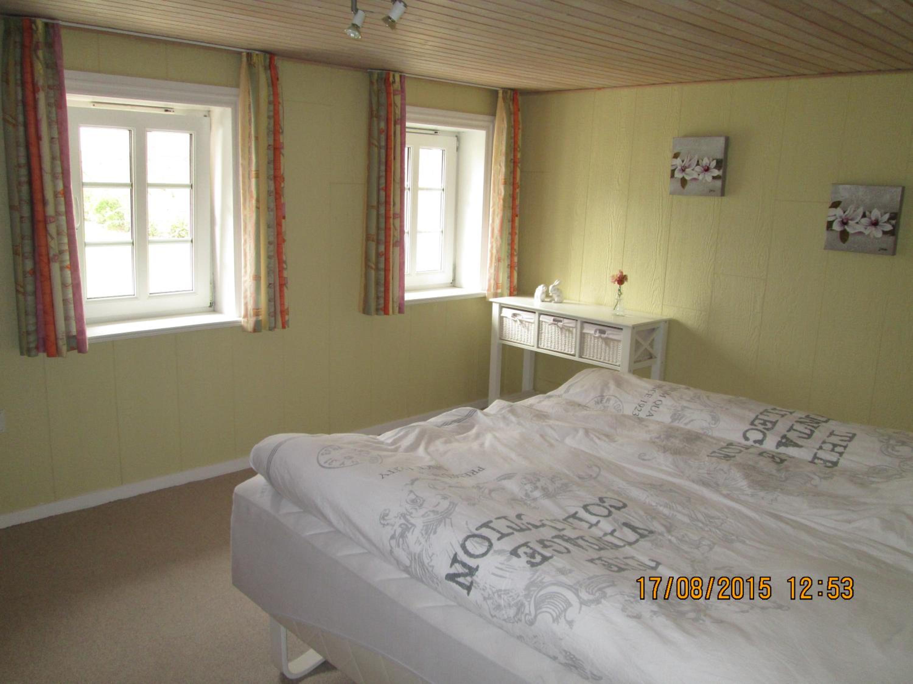 Double Room with Shared Bathroom photo 1