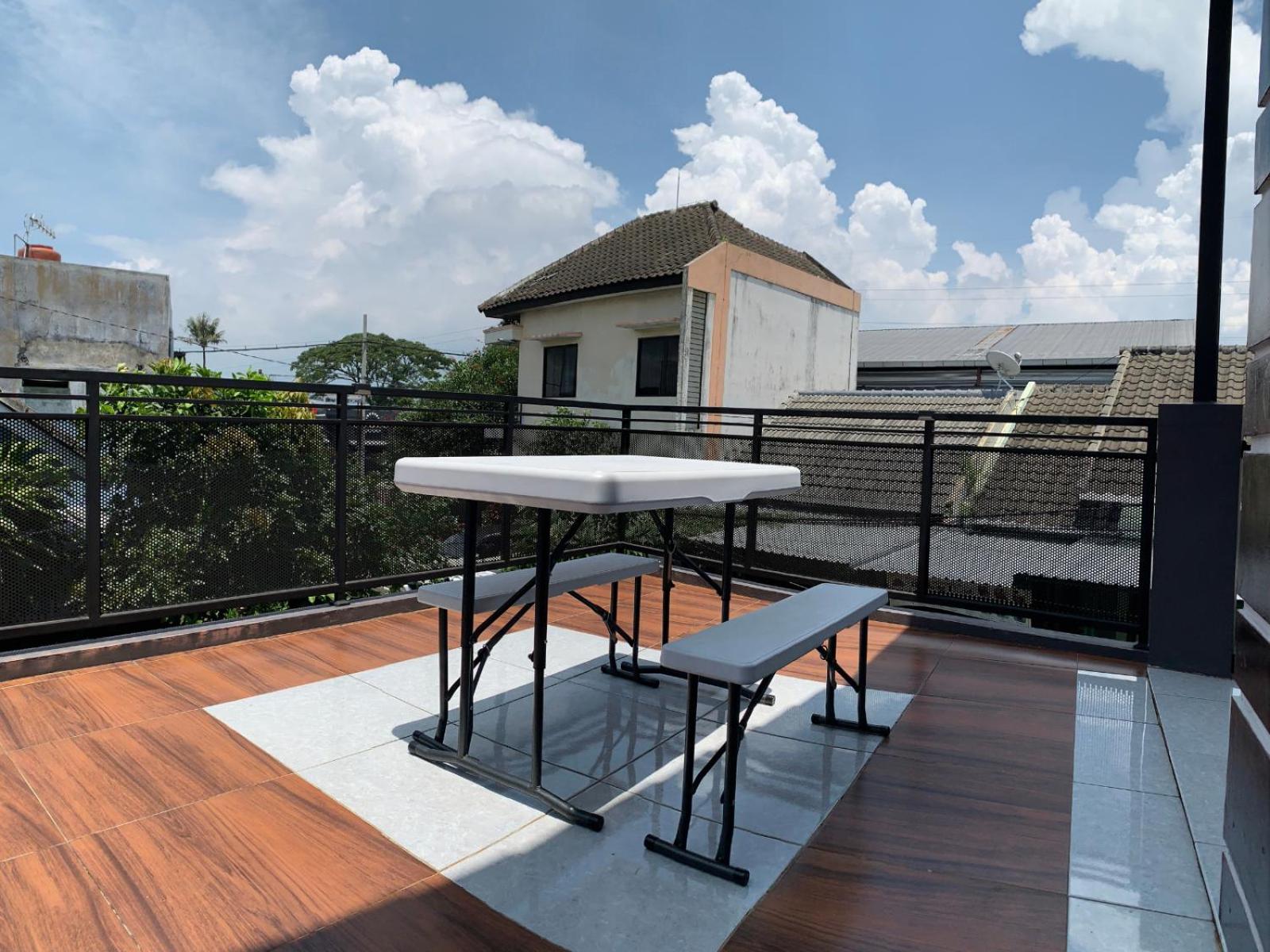 Villa photo 2